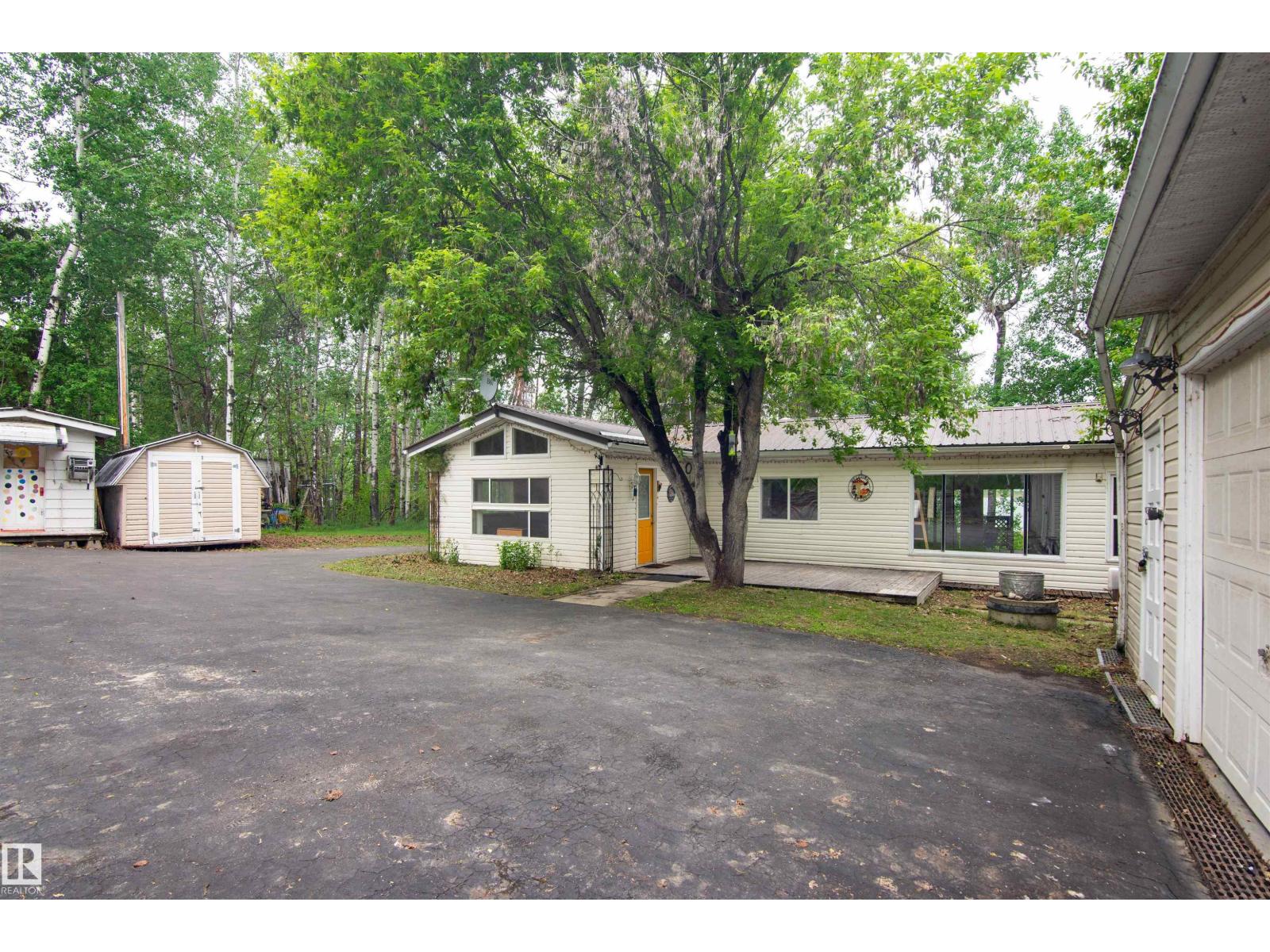 50 59318 Rg Rd 454 - 34