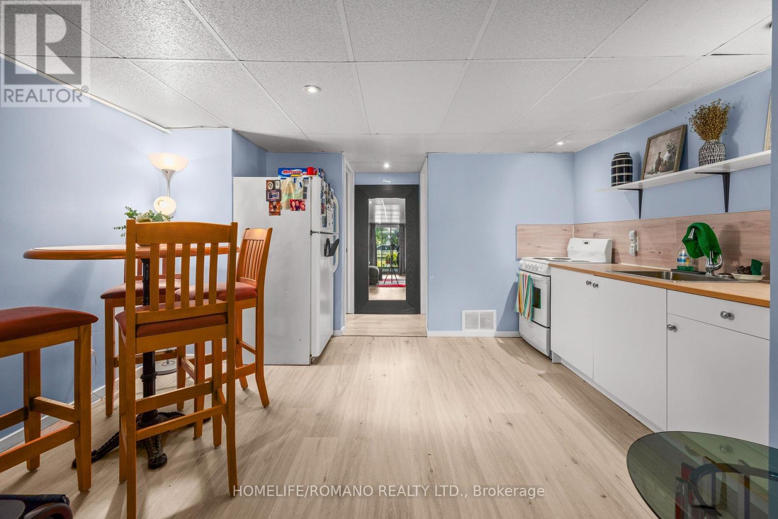 15 PLEASURE STREET - 31