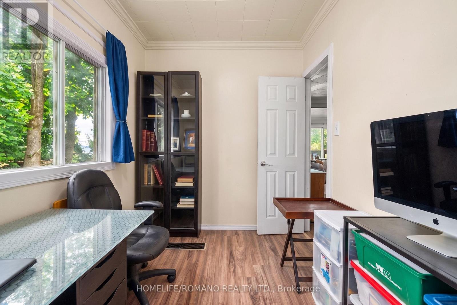 15 PLEASURE STREET - 22