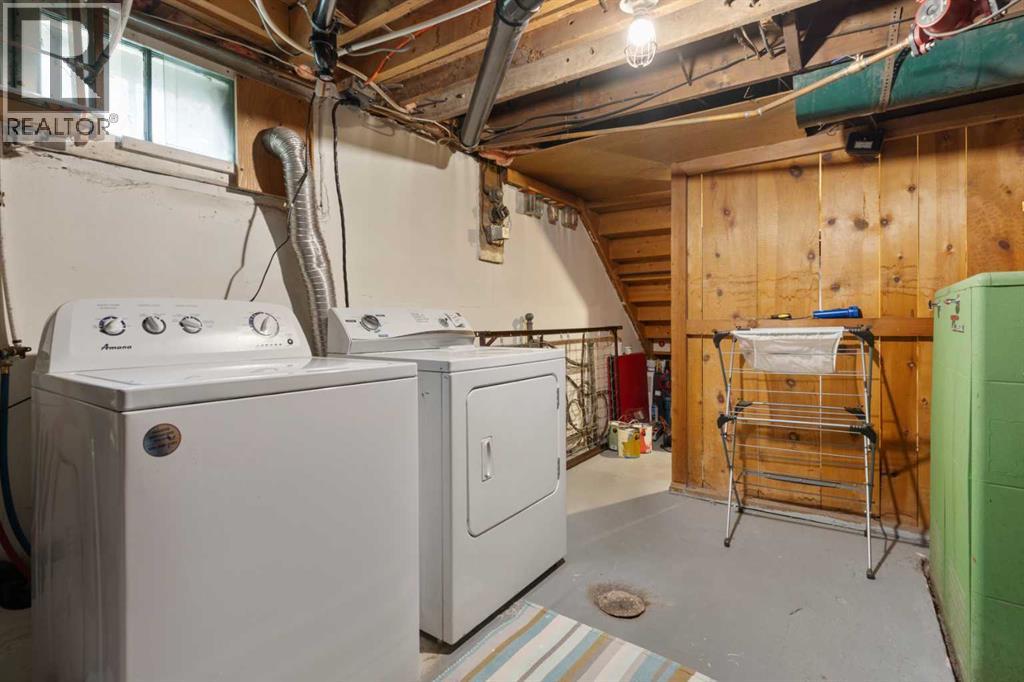 4714 48 Street - 30