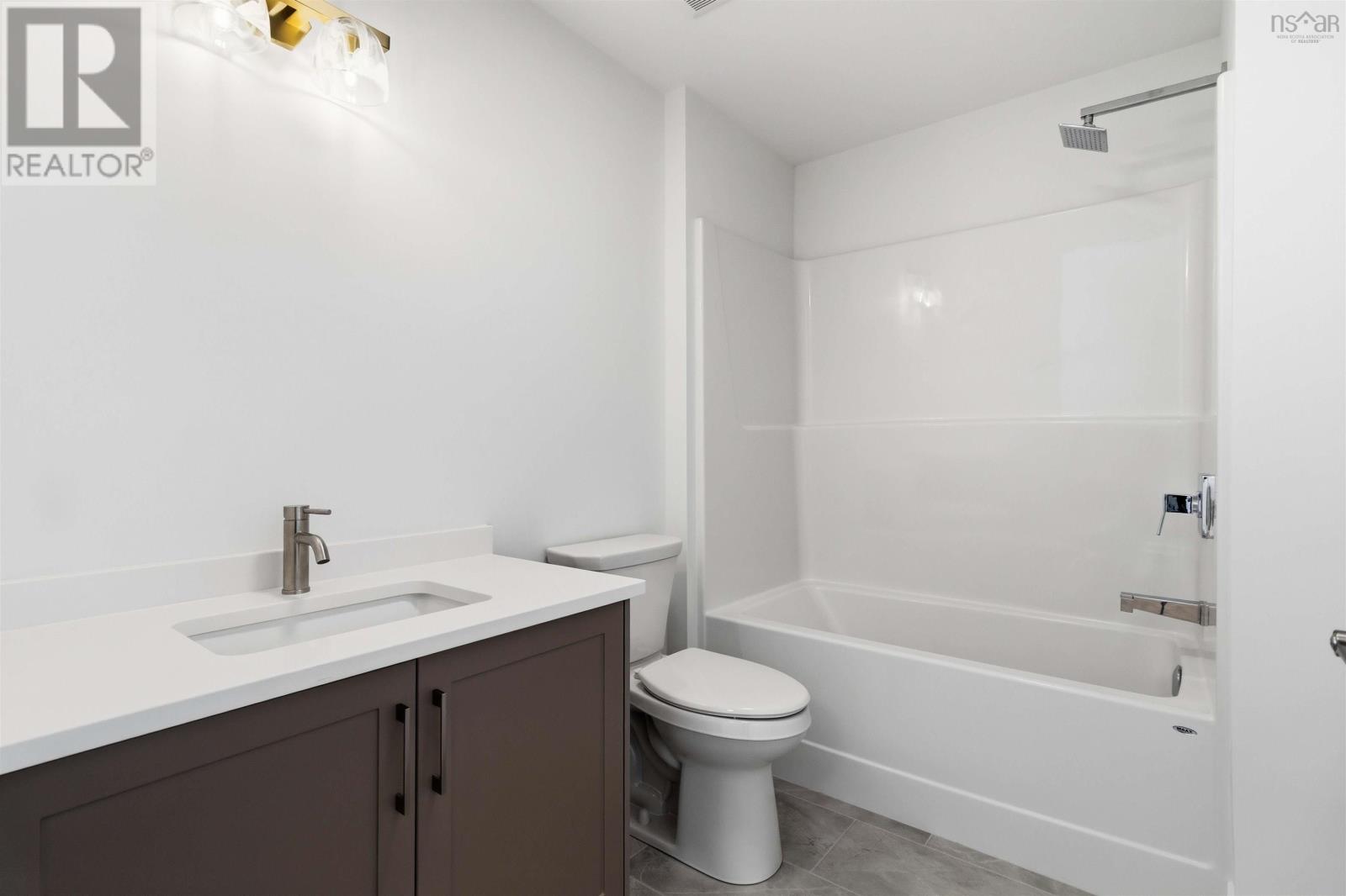 LW02 208 Lewis Drive - 29