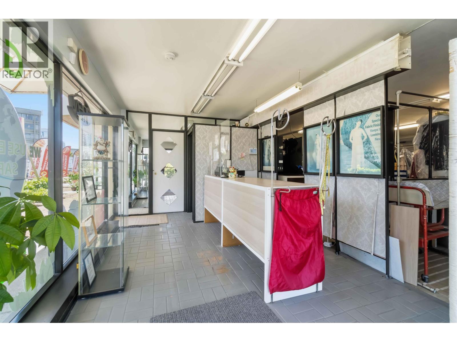 5109 KINGSWAY, Burnaby — photo 3