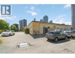 5109 Kingsway, Burnaby, BC V5H2E6 Photo 16