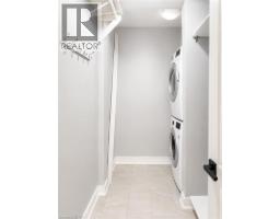150 Main Street W Unit# 715, Hamilton, ON L8P1H8 Photo 8
