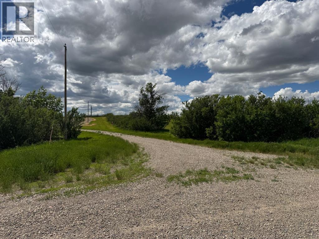 ON 220 Range — photo 8