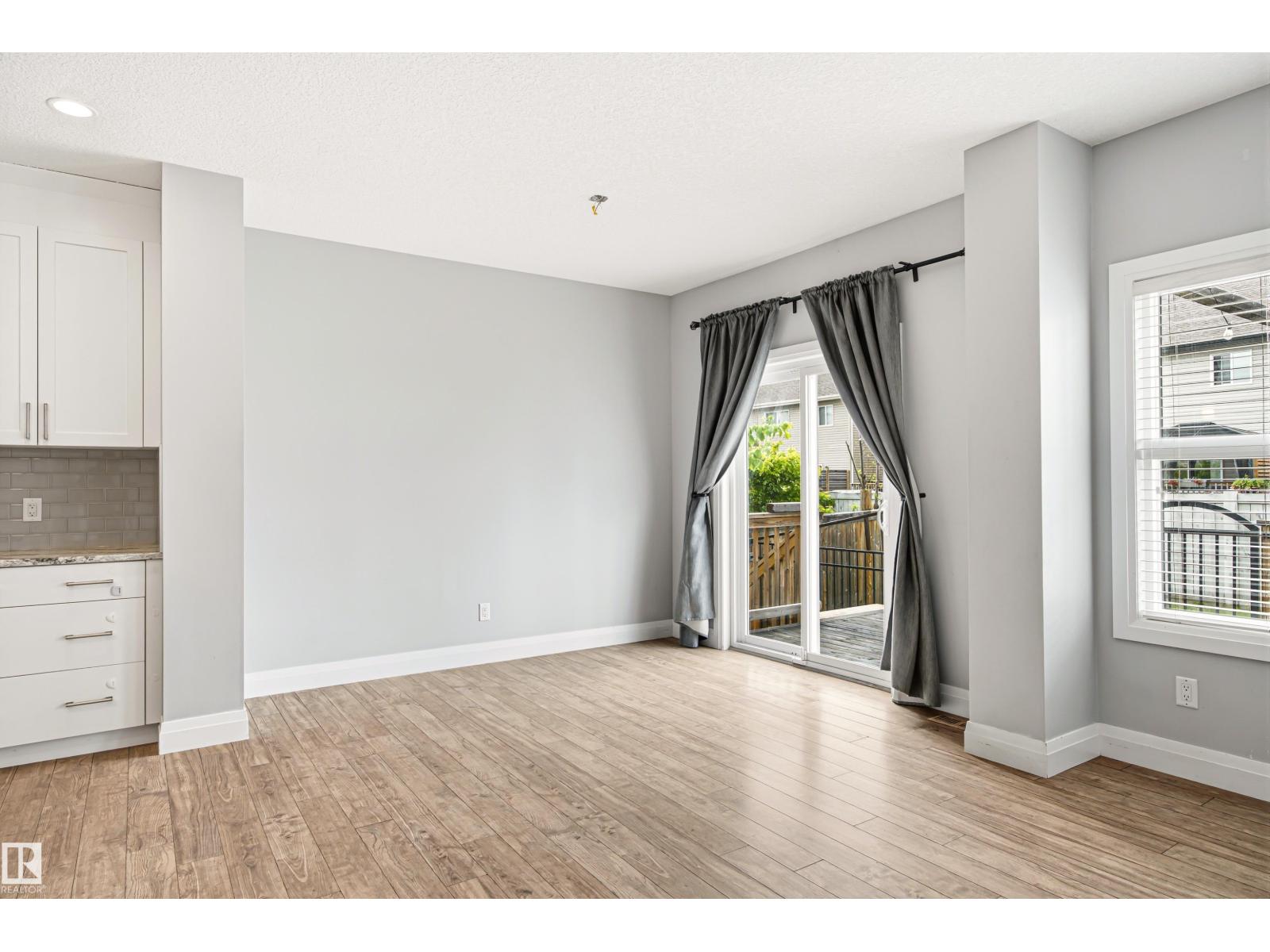 102 MEADOWLAND WY - 11