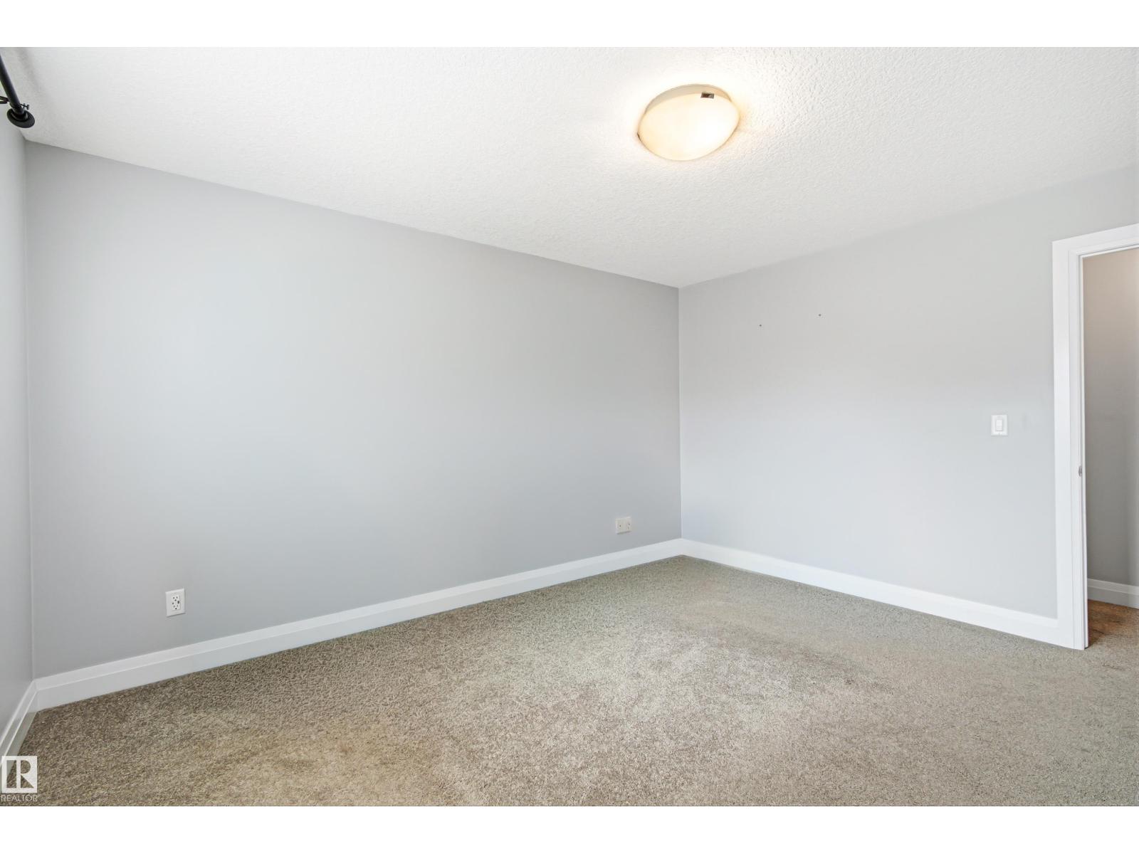 102 MEADOWLAND WY - 16