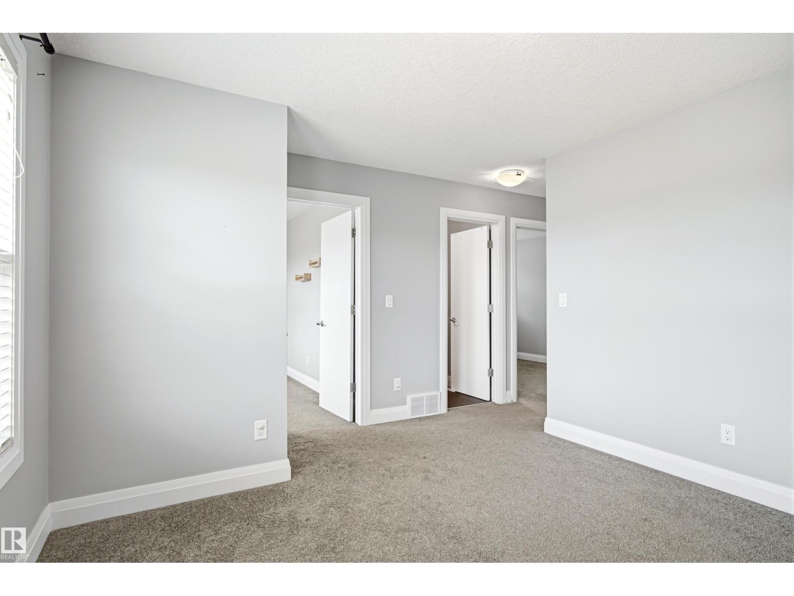 102 MEADOWLAND WY - 21