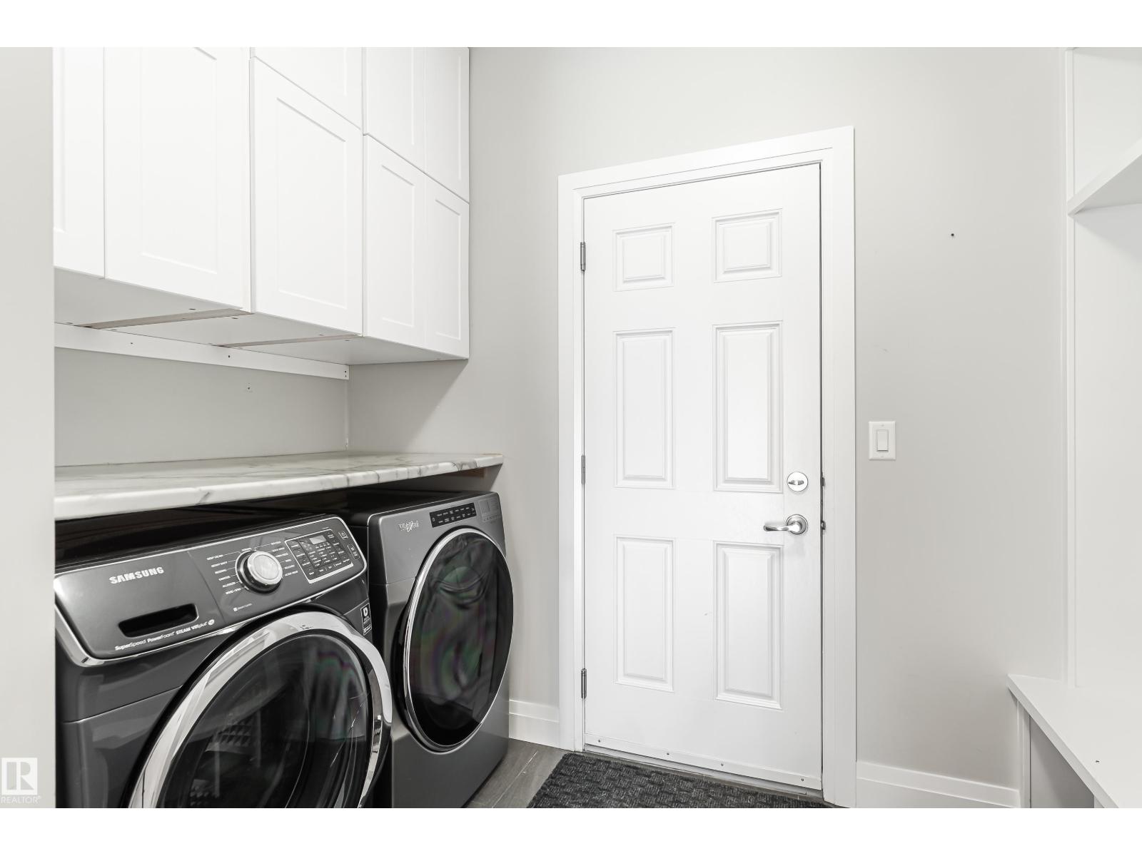 102 MEADOWLAND WY - 30