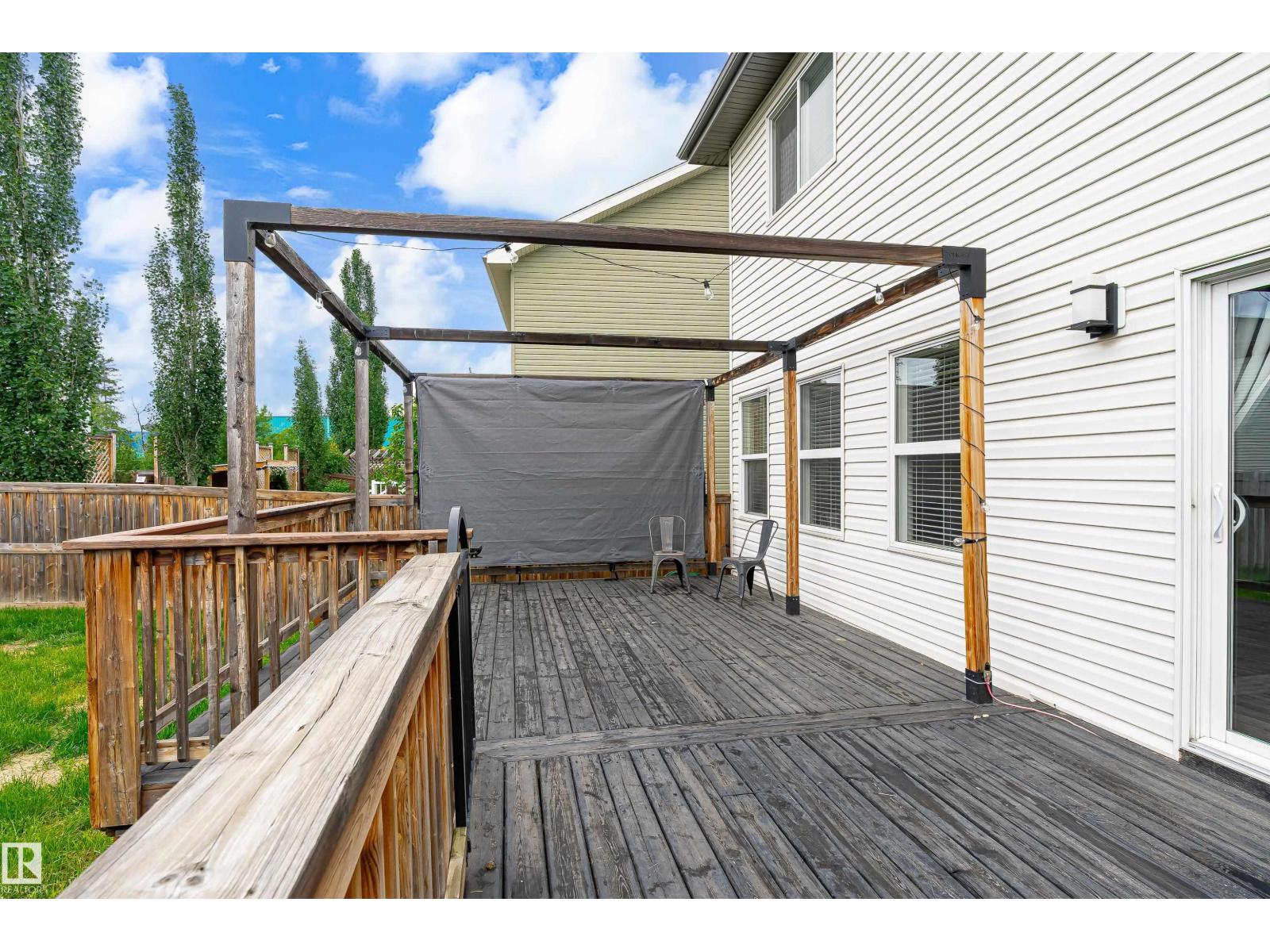 102 MEADOWLAND WY - 41