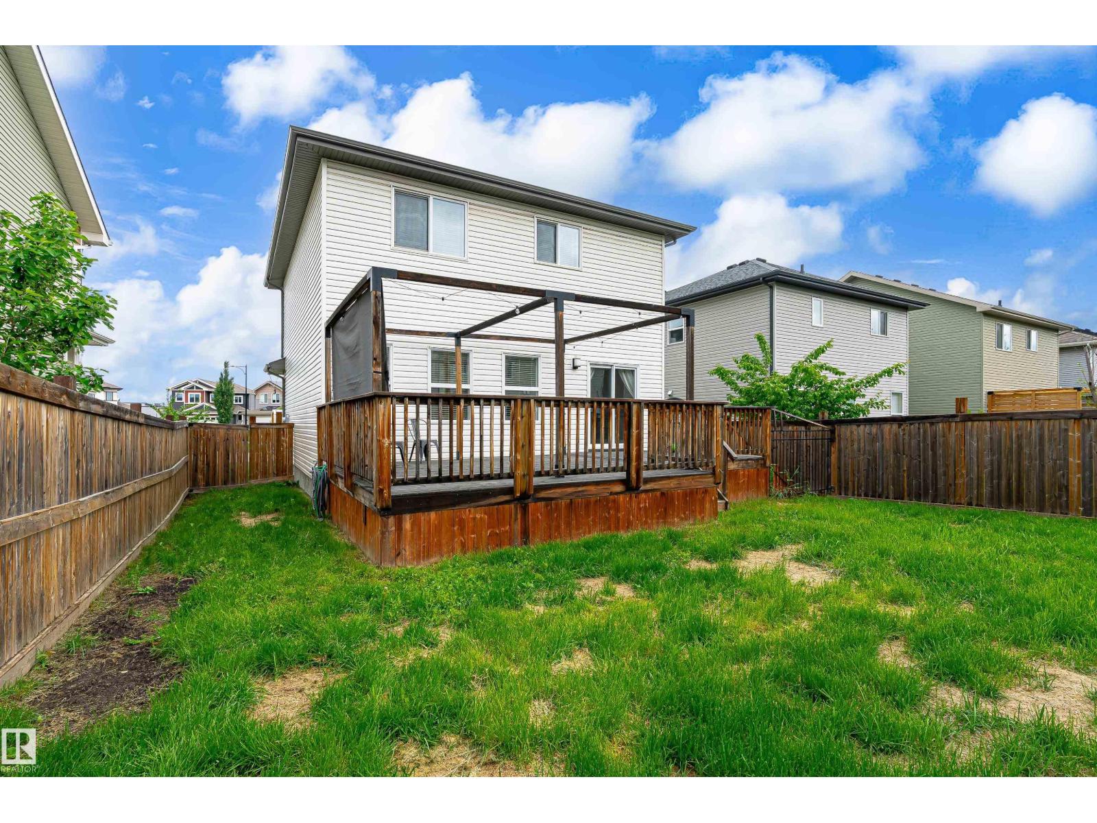 102 MEADOWLAND WY - 42