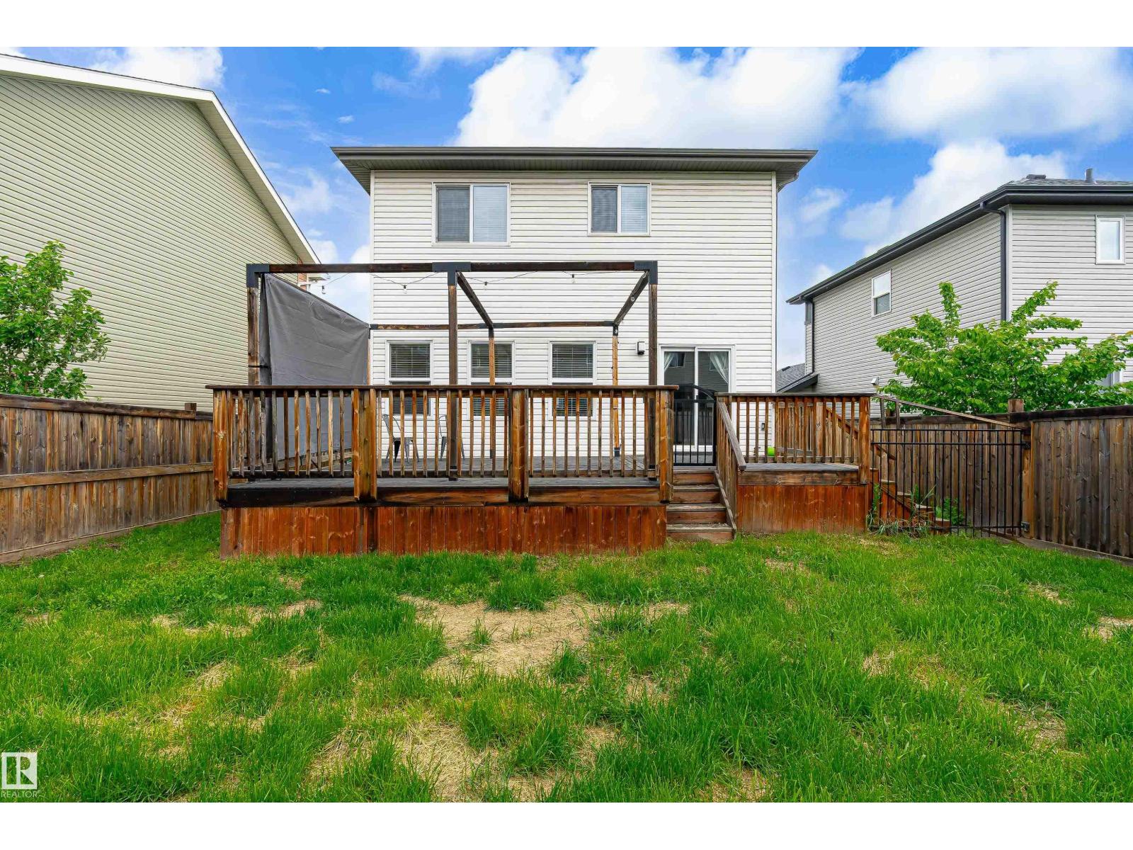 102 MEADOWLAND WY - 43