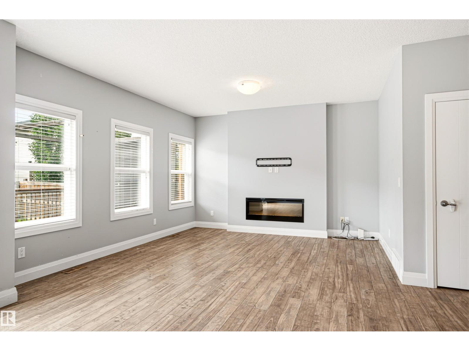102 MEADOWLAND WY - 5