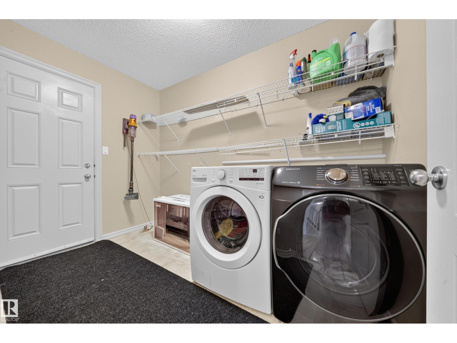 2518 33A AV NW - 13