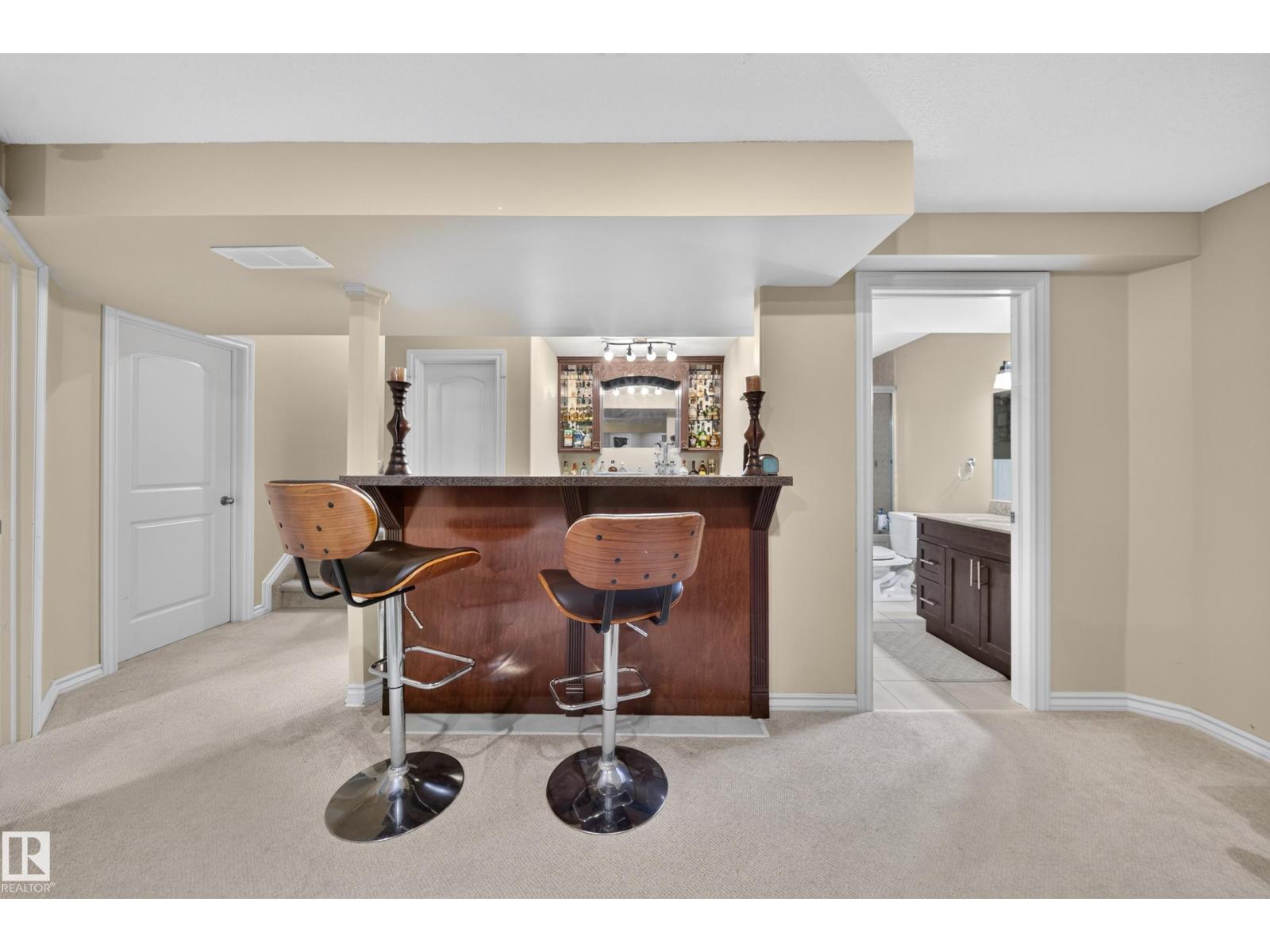 2518 33A AV NW - 33