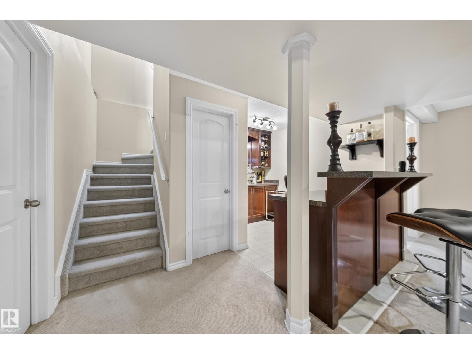 2518 33A AV NW - 37