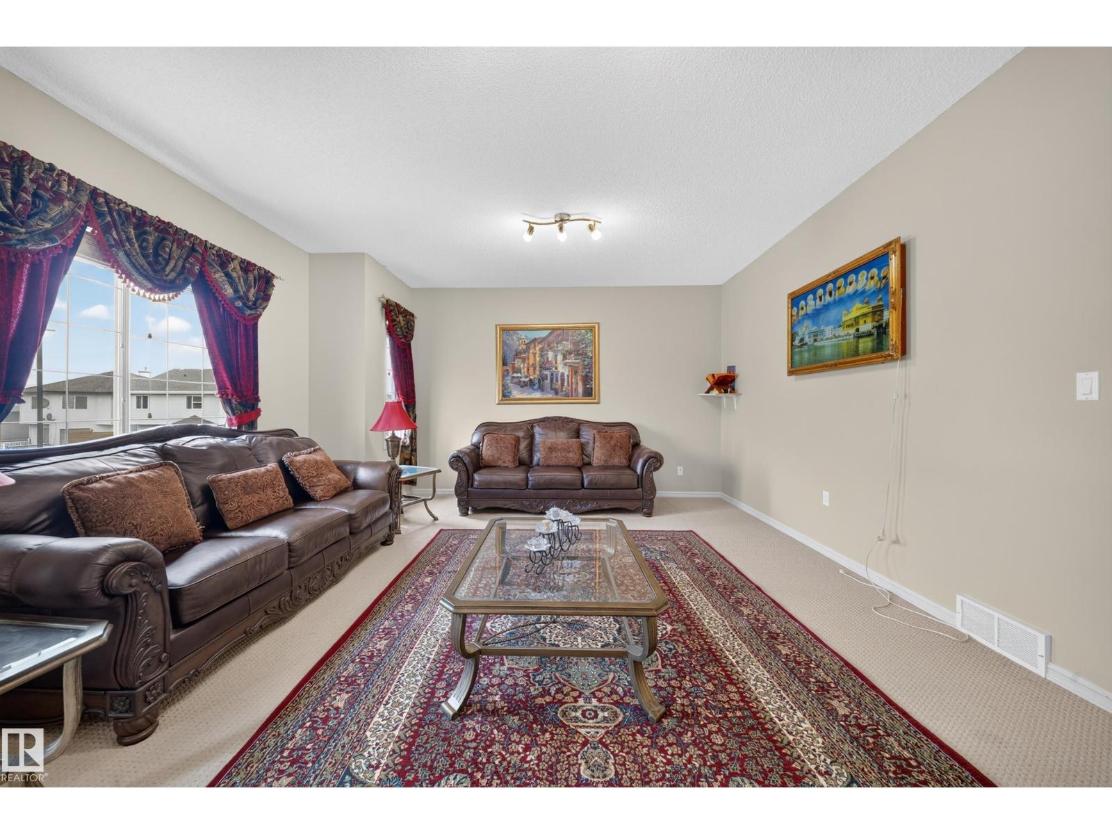 2518 33A AV NW - 39