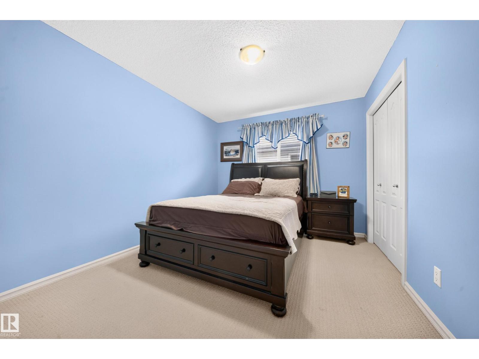 2518 33A AV NW - 43