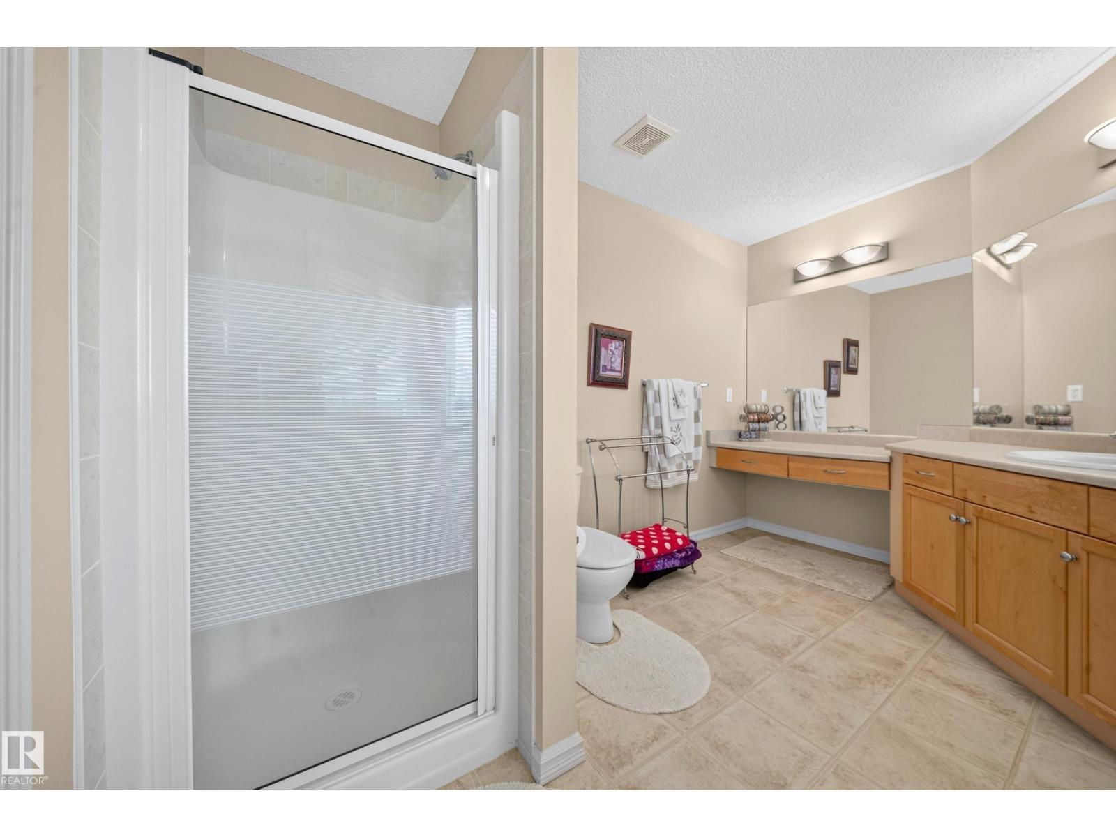 2518 33A AV NW - 56