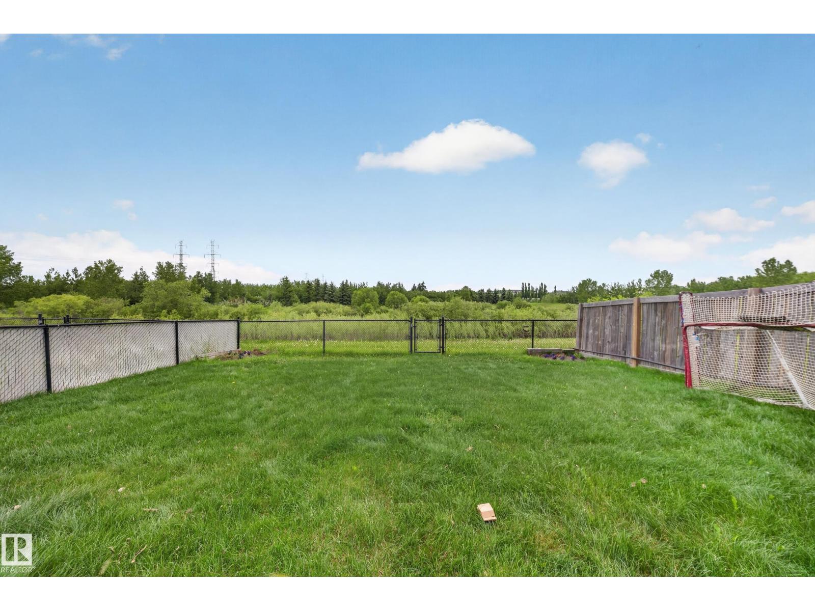 2518 33A AV NW - 62