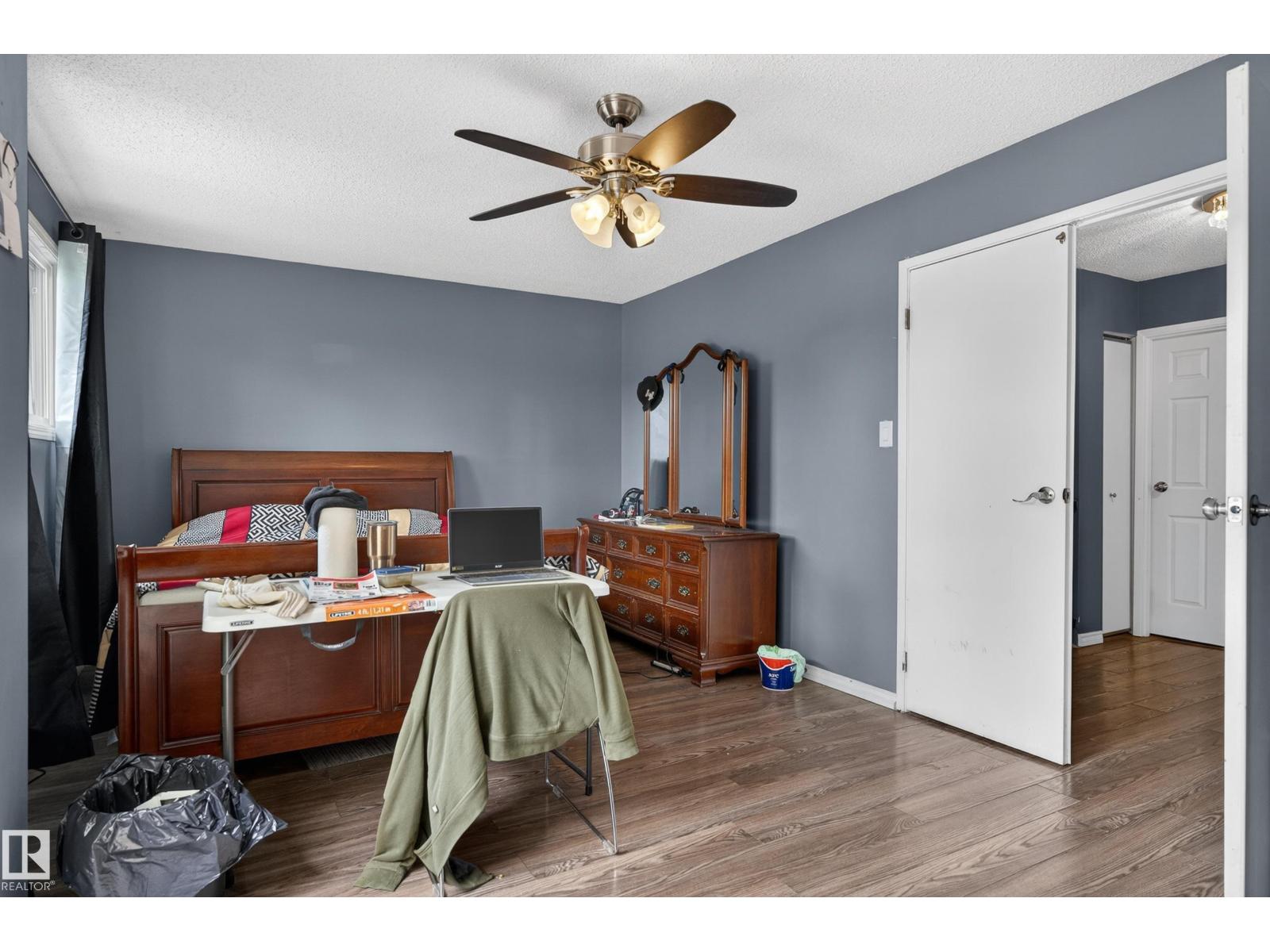13445 40 ST NW NW - 28