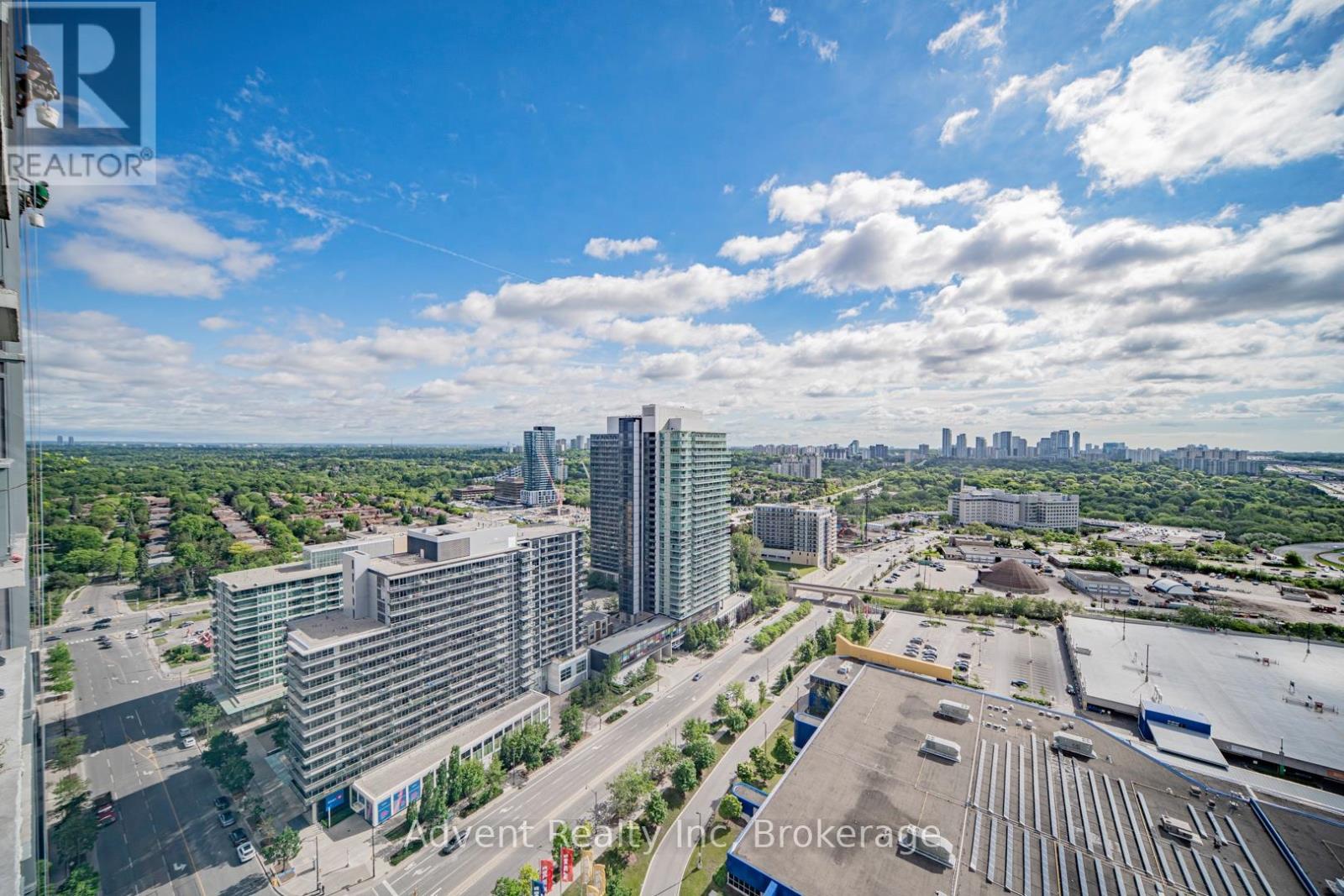 #3008 121 MCMAHON DRIVE - 21
