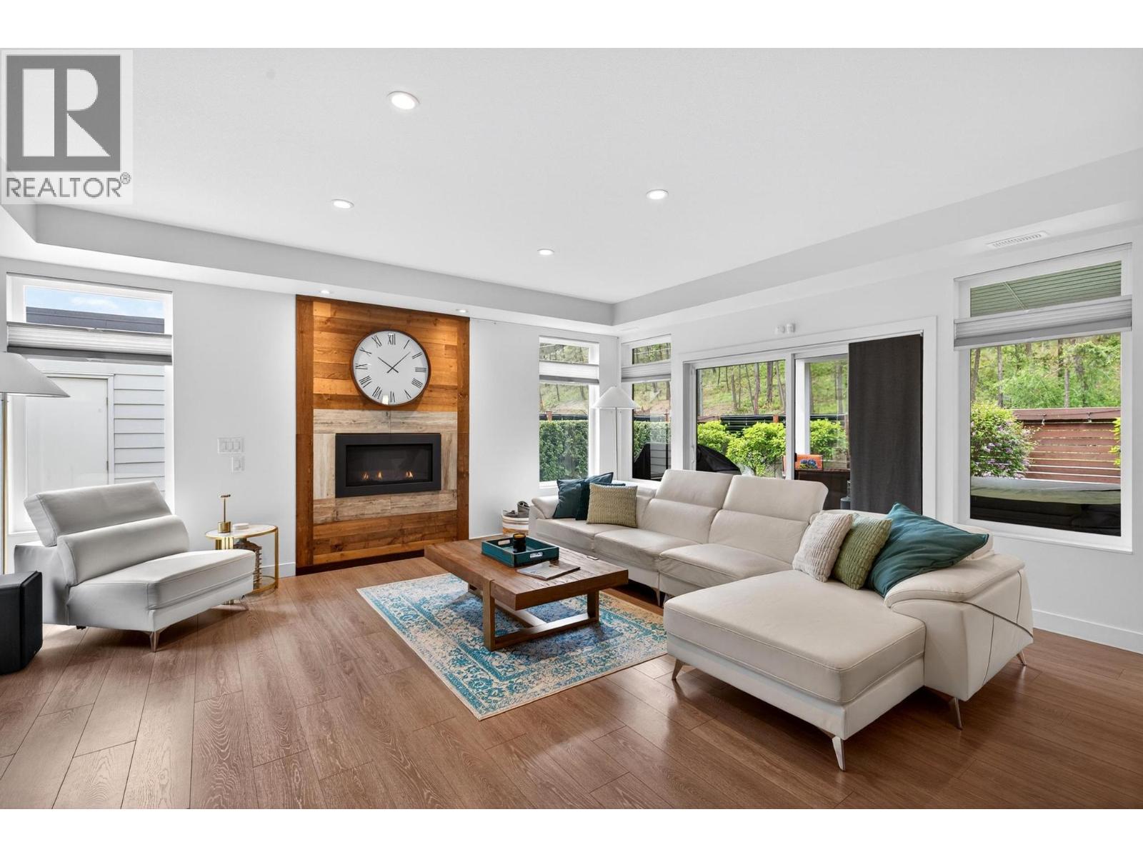 1273 Modern Place - 18