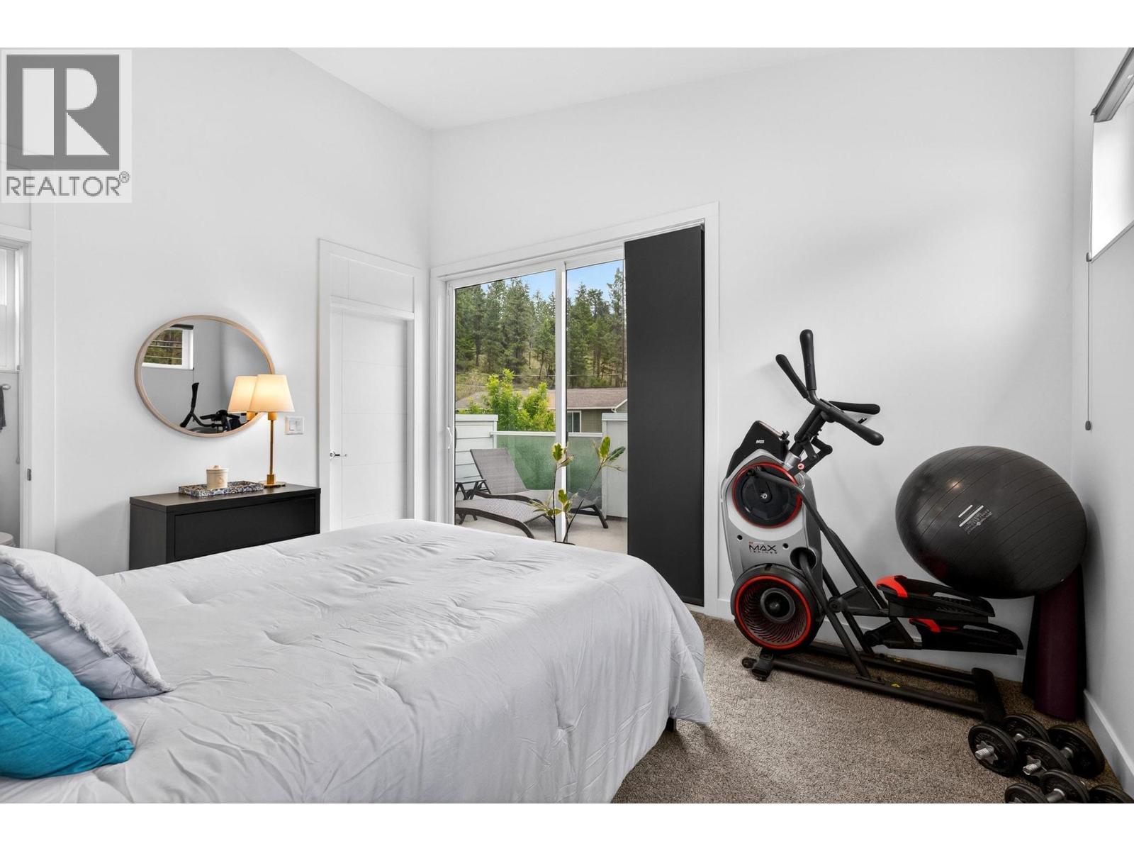 1273 Modern Place - 33