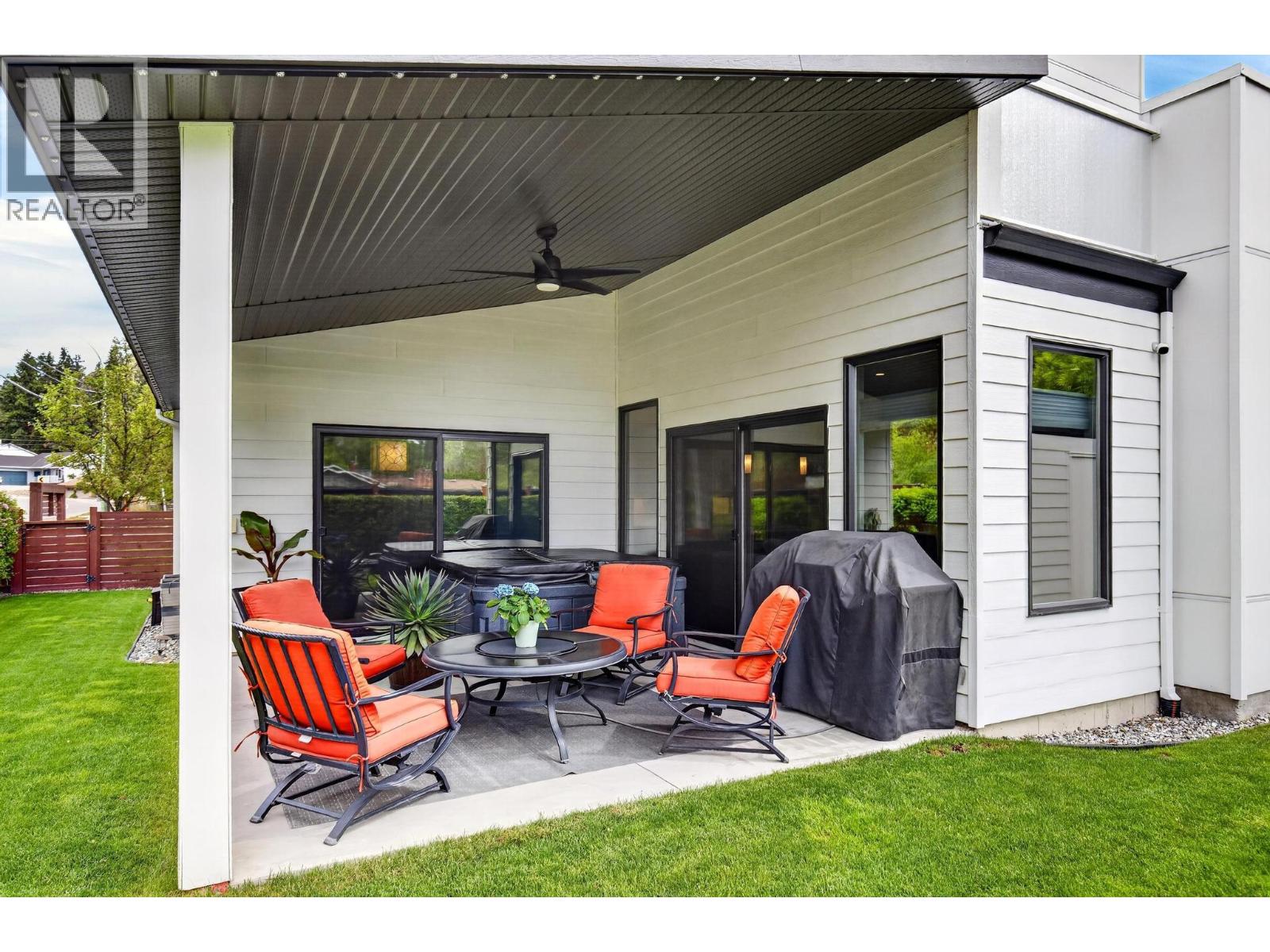 1273 Modern Place - 38