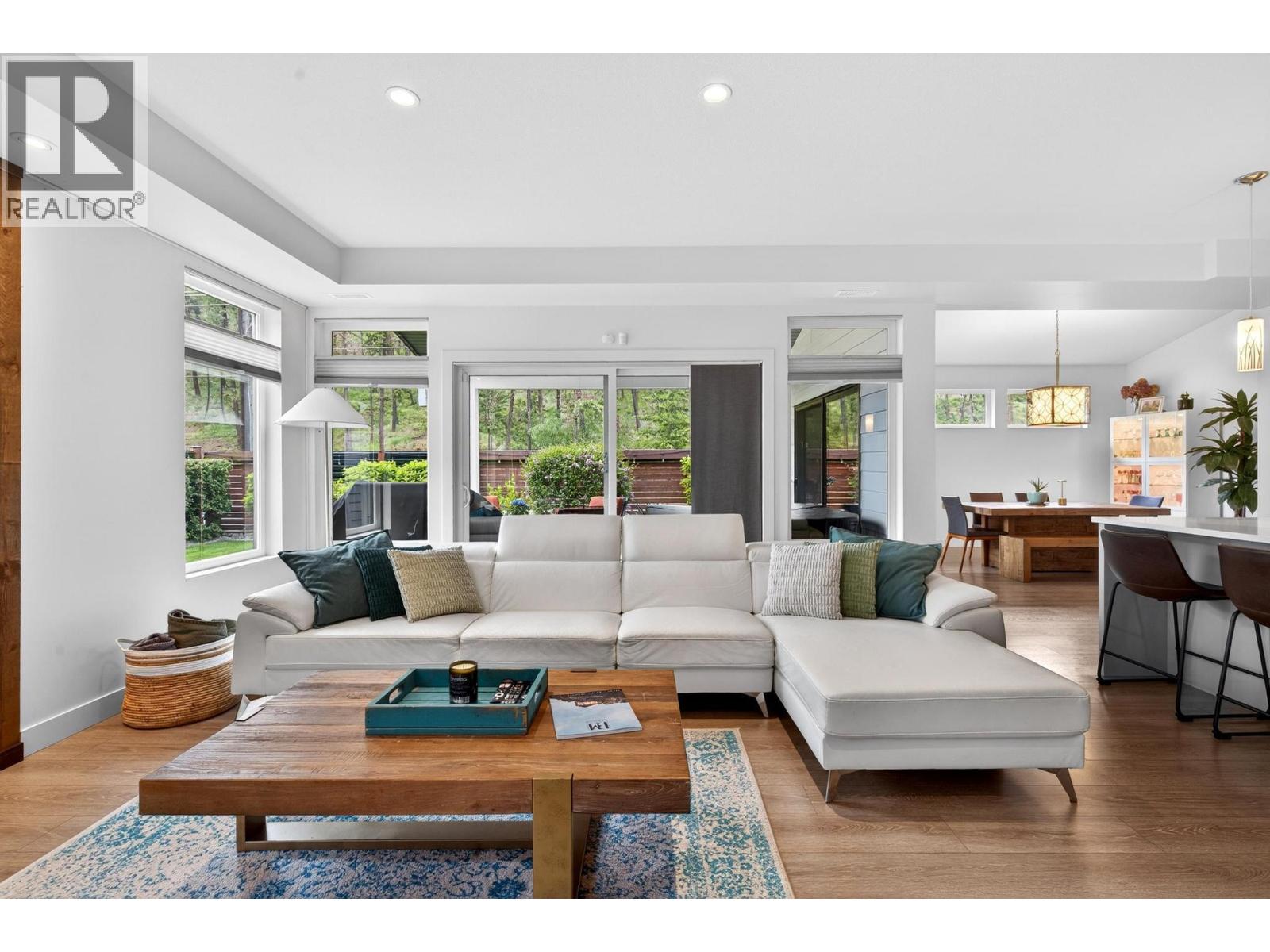 1273 Modern Place - 5