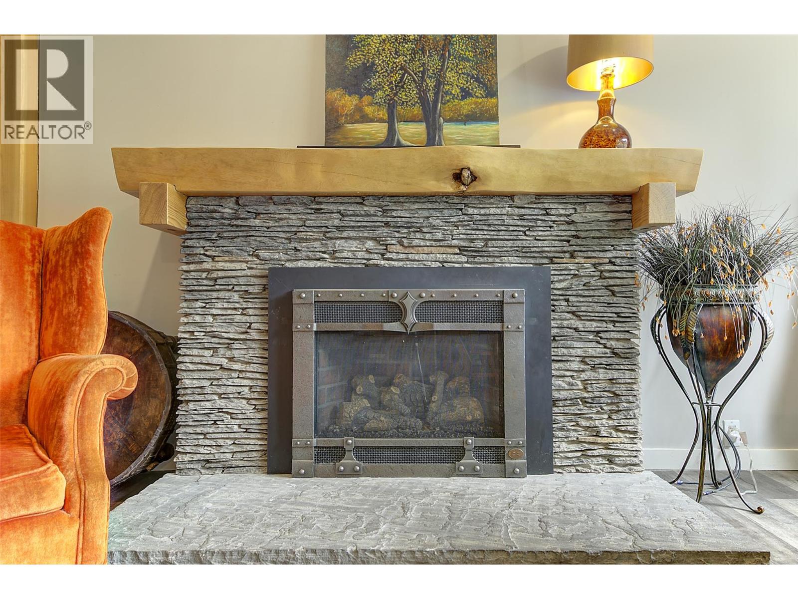 1180 Kelview Street, Kelowna