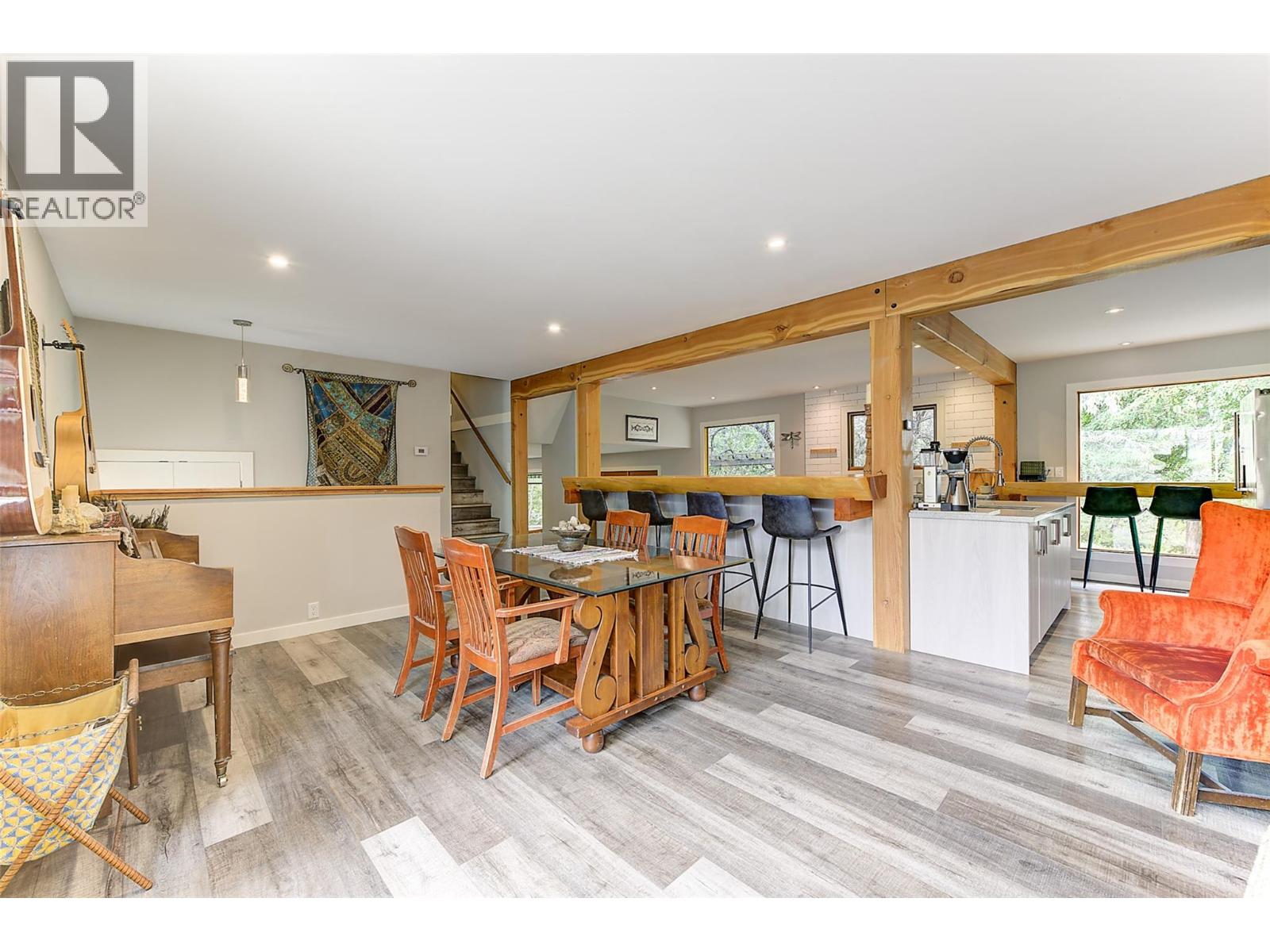 1180 Kelview Street, Kelowna