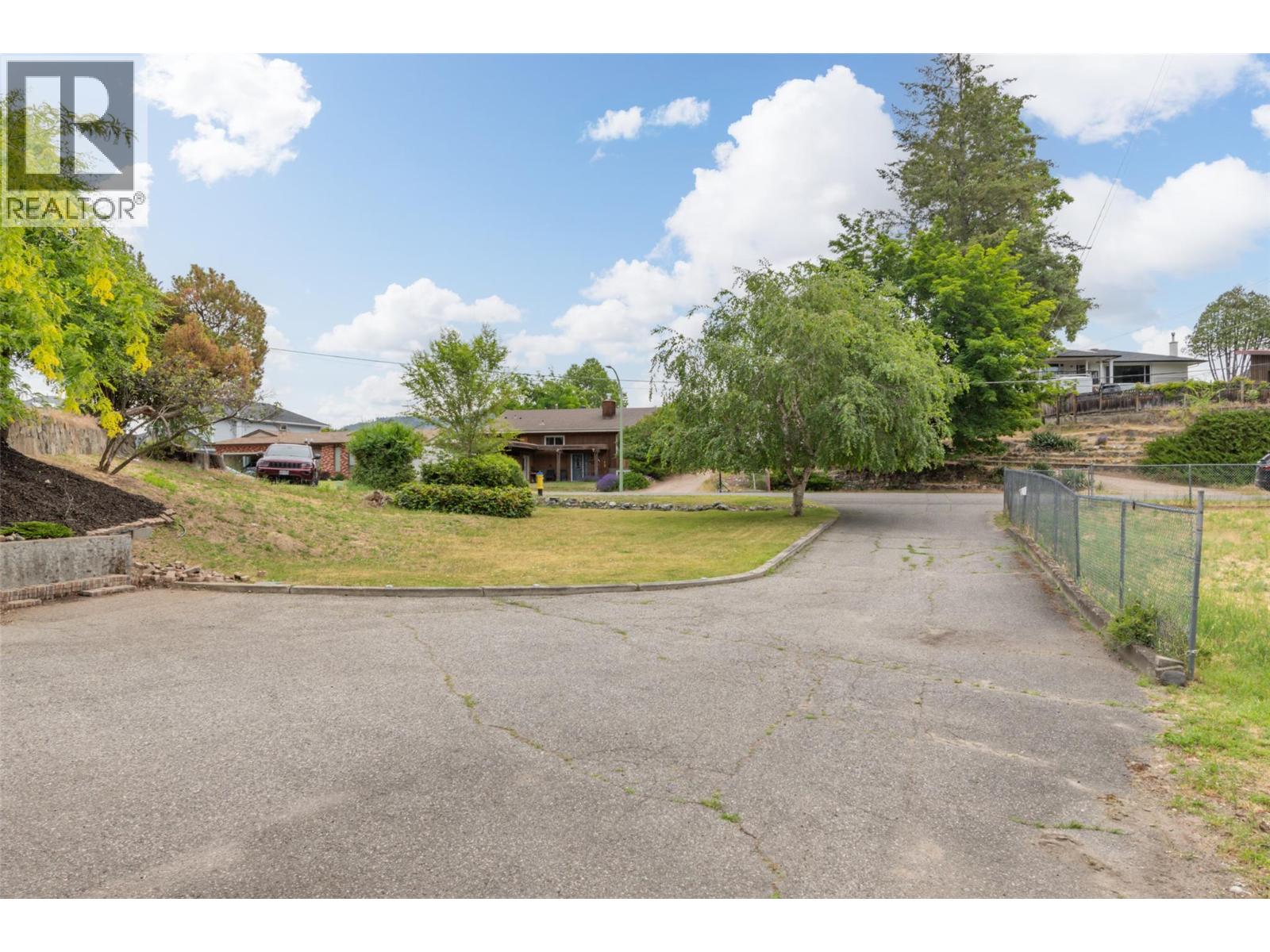 1180 Kelview Street, Kelowna