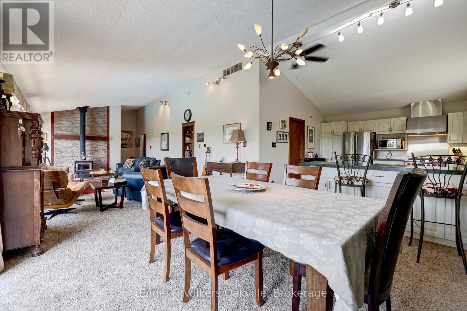 330 MOUNTSBERG ROAD - 11