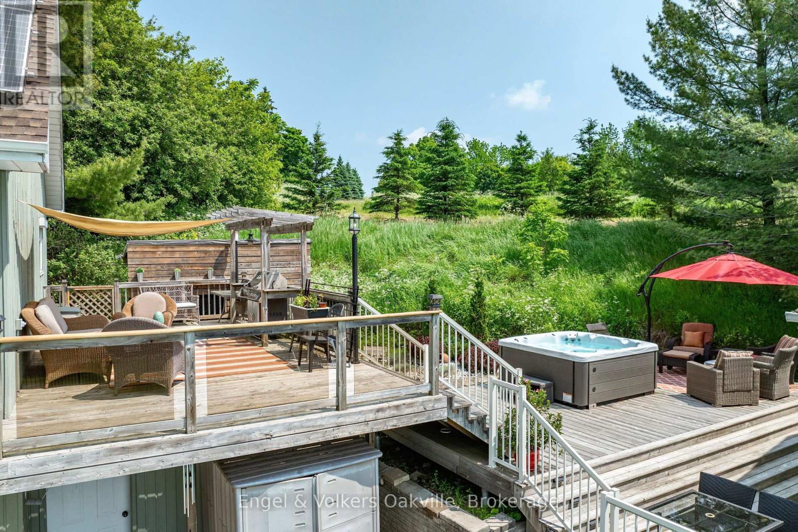 330 MOUNTSBERG ROAD - 22