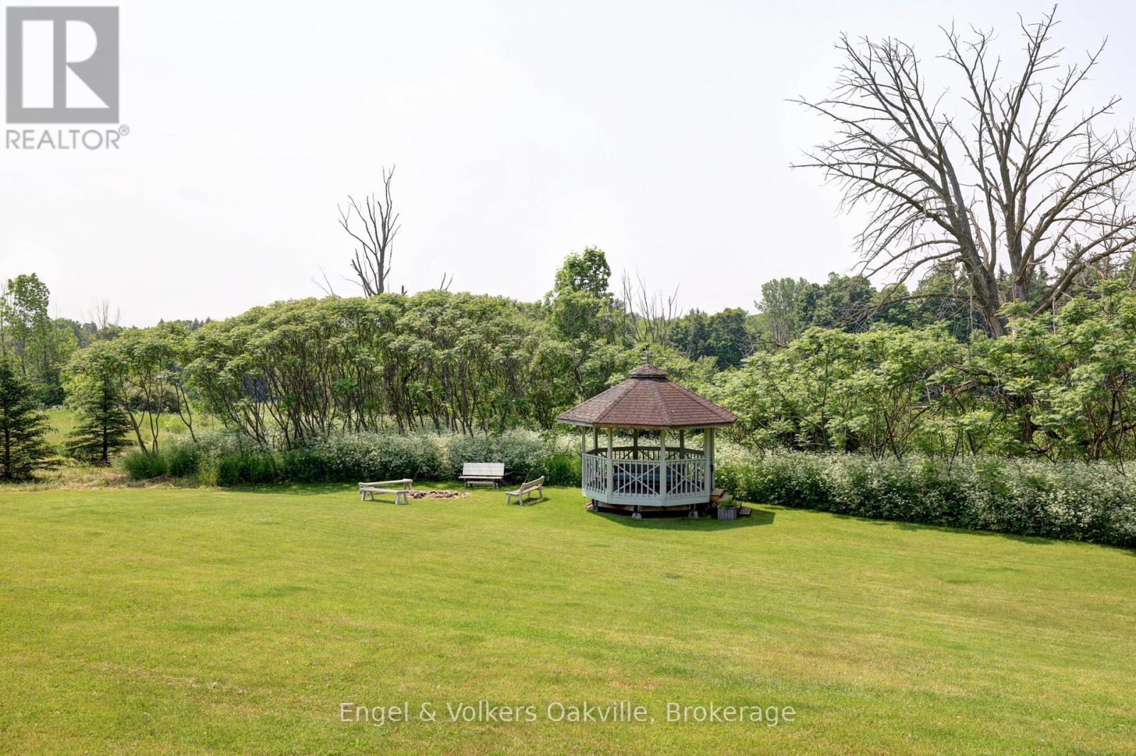 330 MOUNTSBERG ROAD - 40