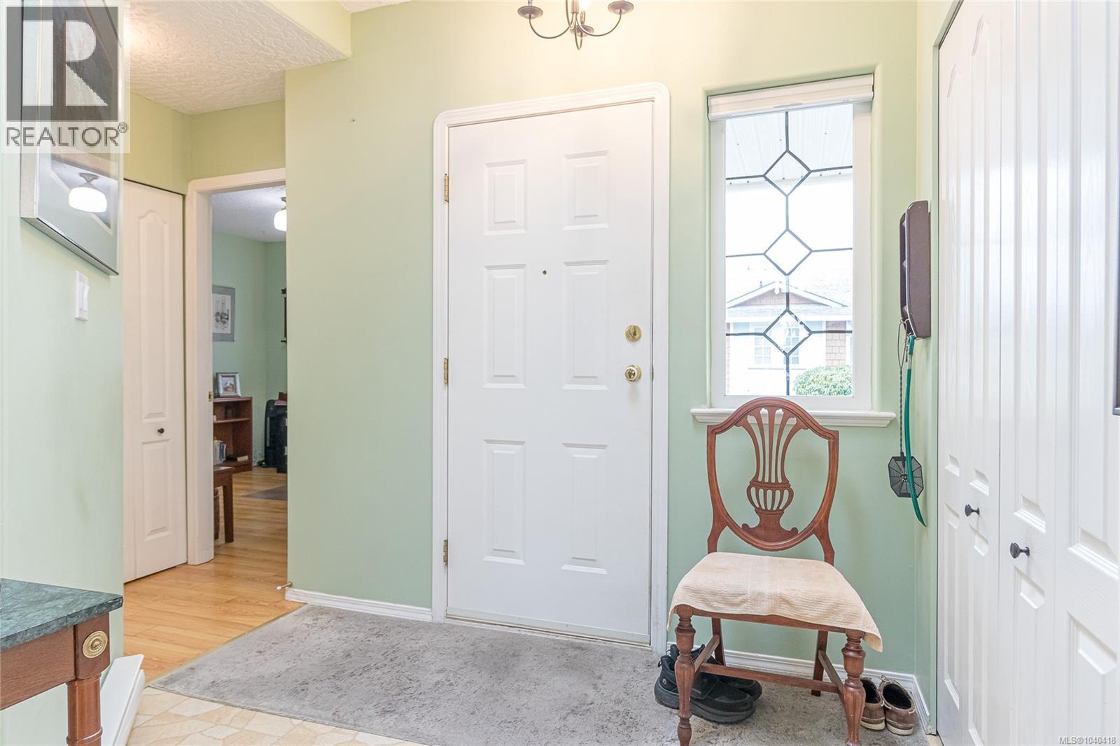 #38 9933 Chemainus Rd - 6