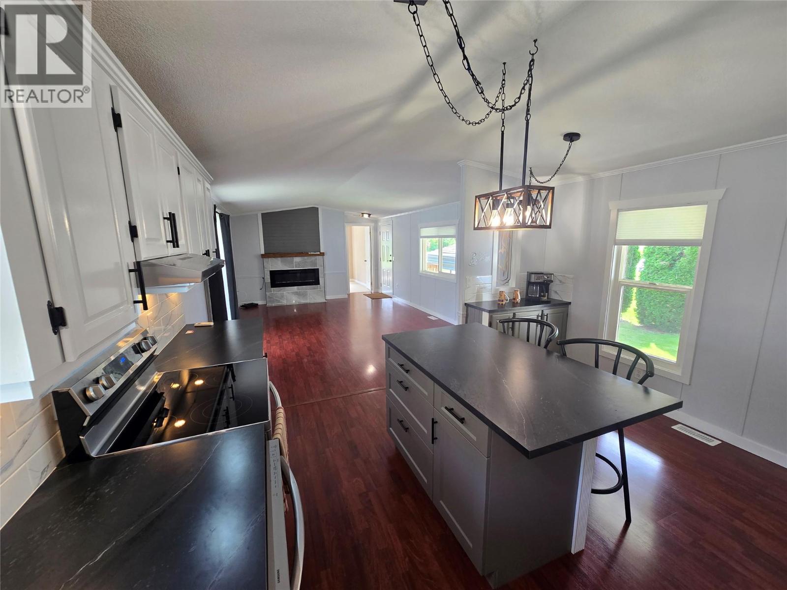 #4 851 Old N Thompson Highway - 8