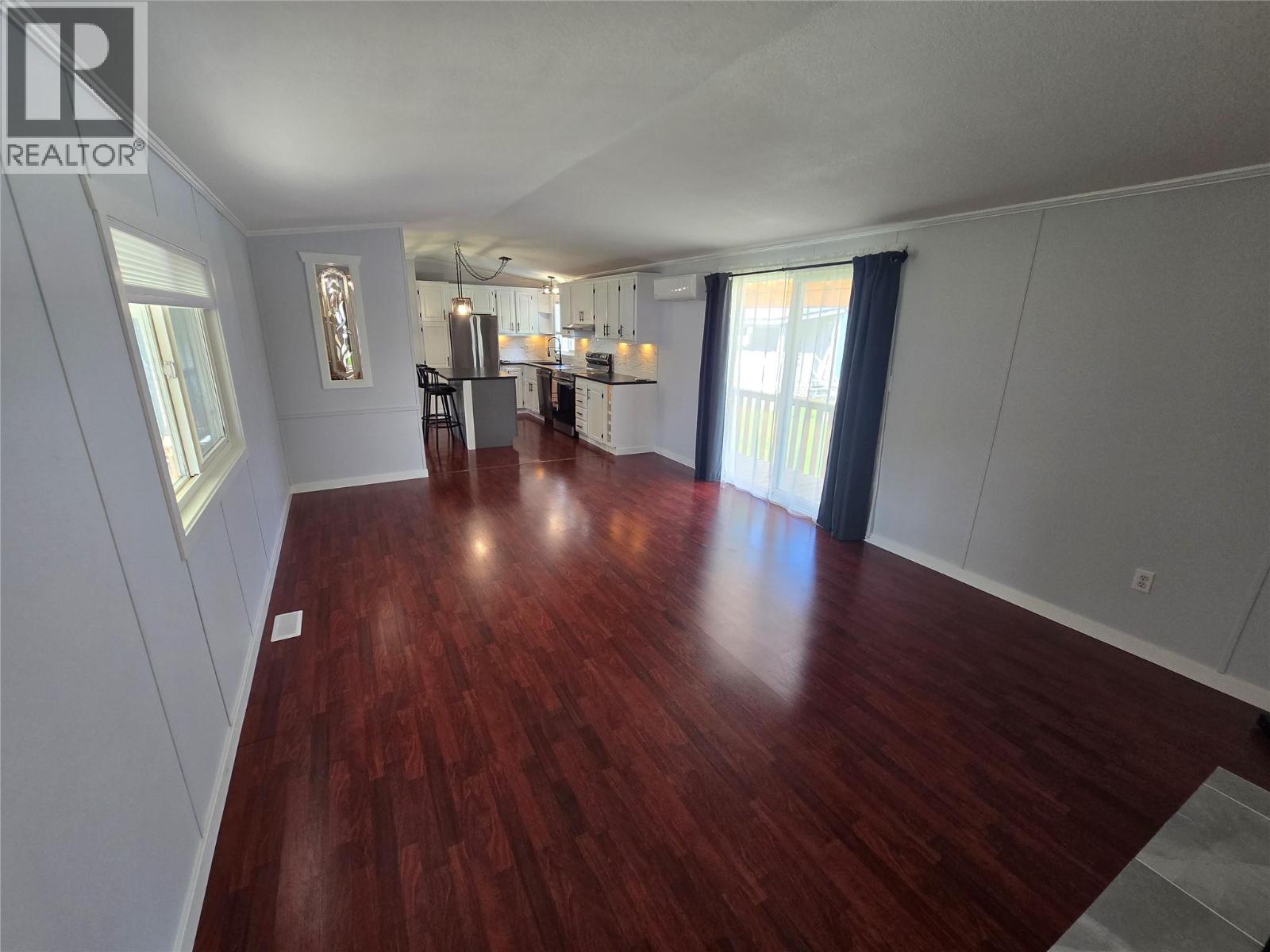 #4 851 Old N Thompson Highway - 12
