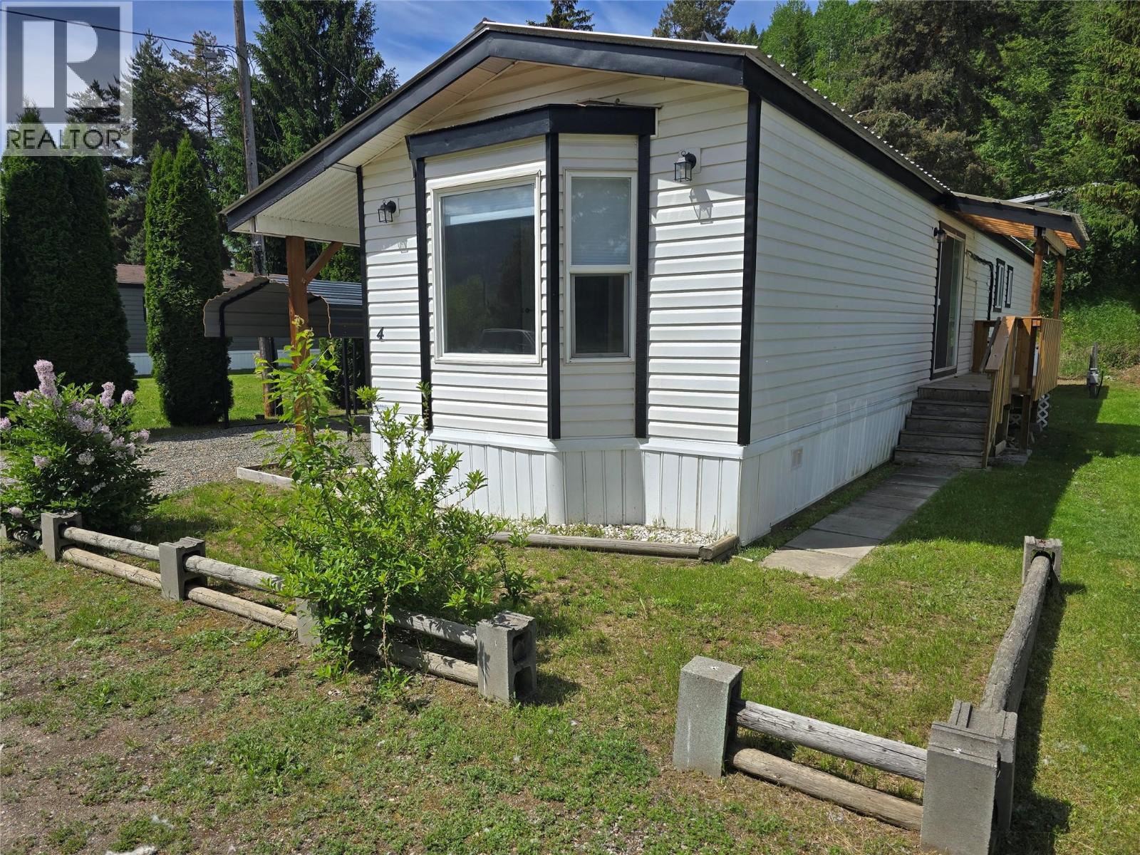 #4 851 Old N Thompson Highway - 4