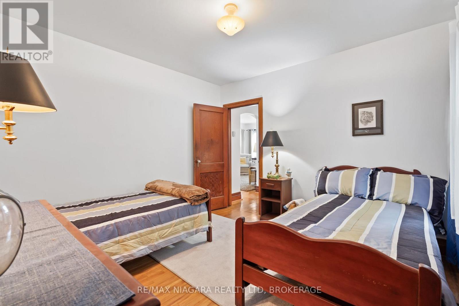 63 WILTON AVENUE - 13
