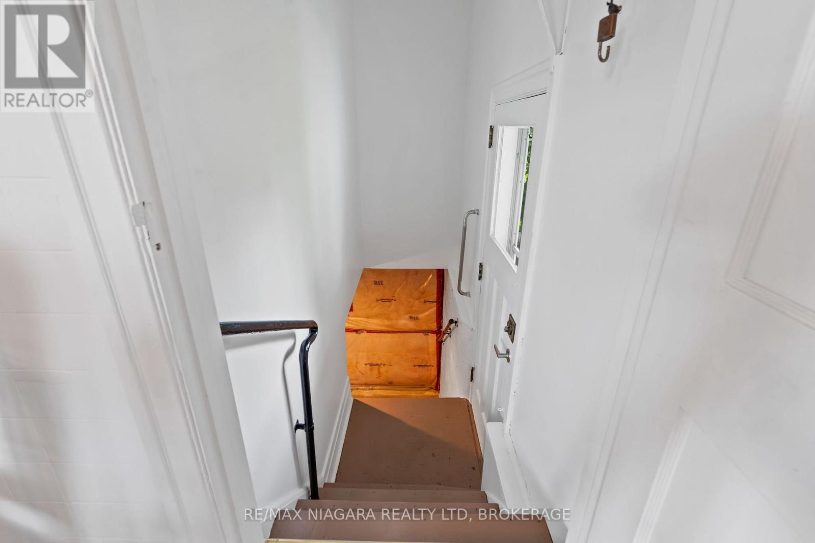 63 WILTON AVENUE - 17