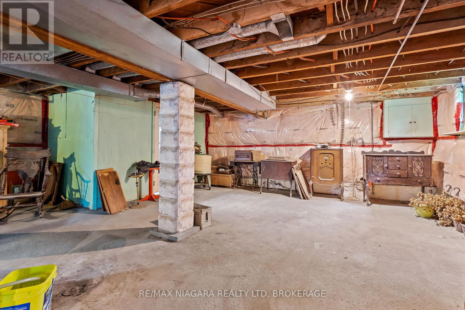 63 WILTON AVENUE - 18