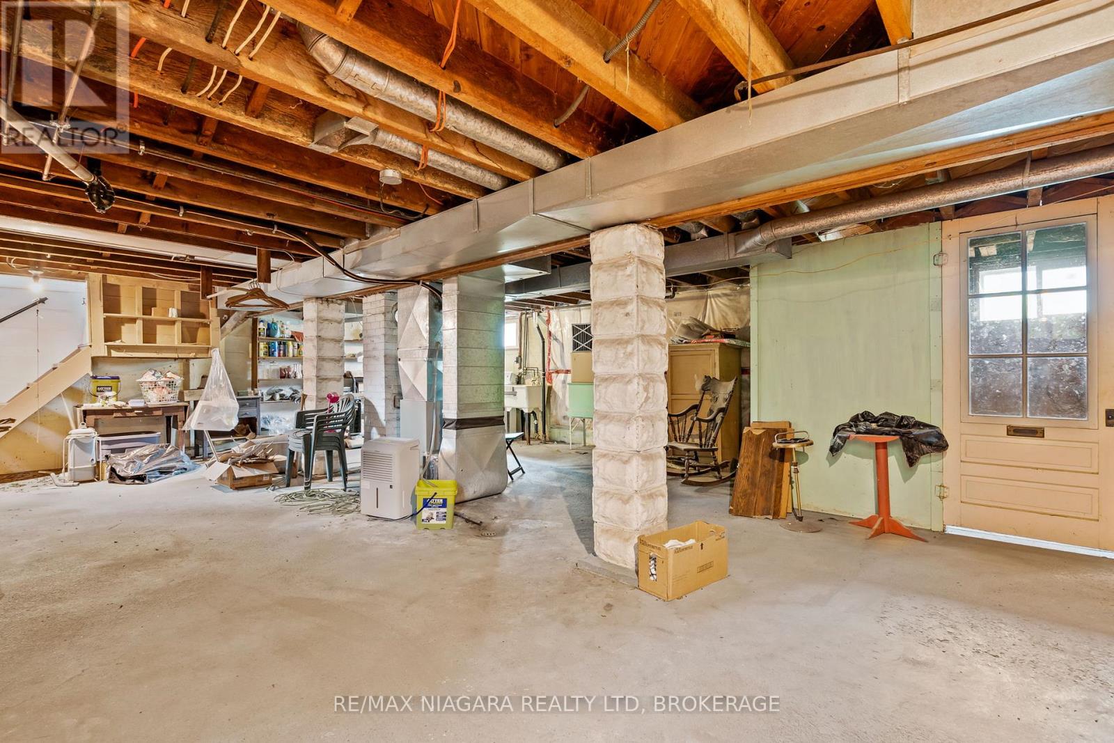 63 WILTON AVENUE - 20