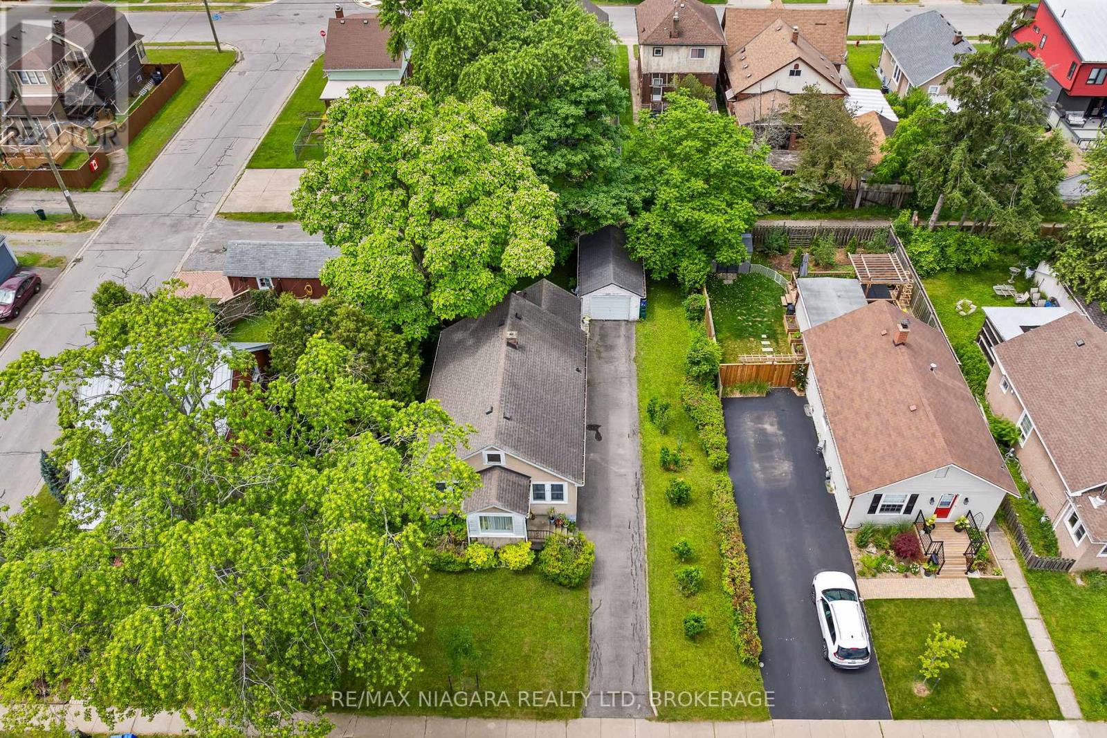 63 WILTON AVENUE - 26