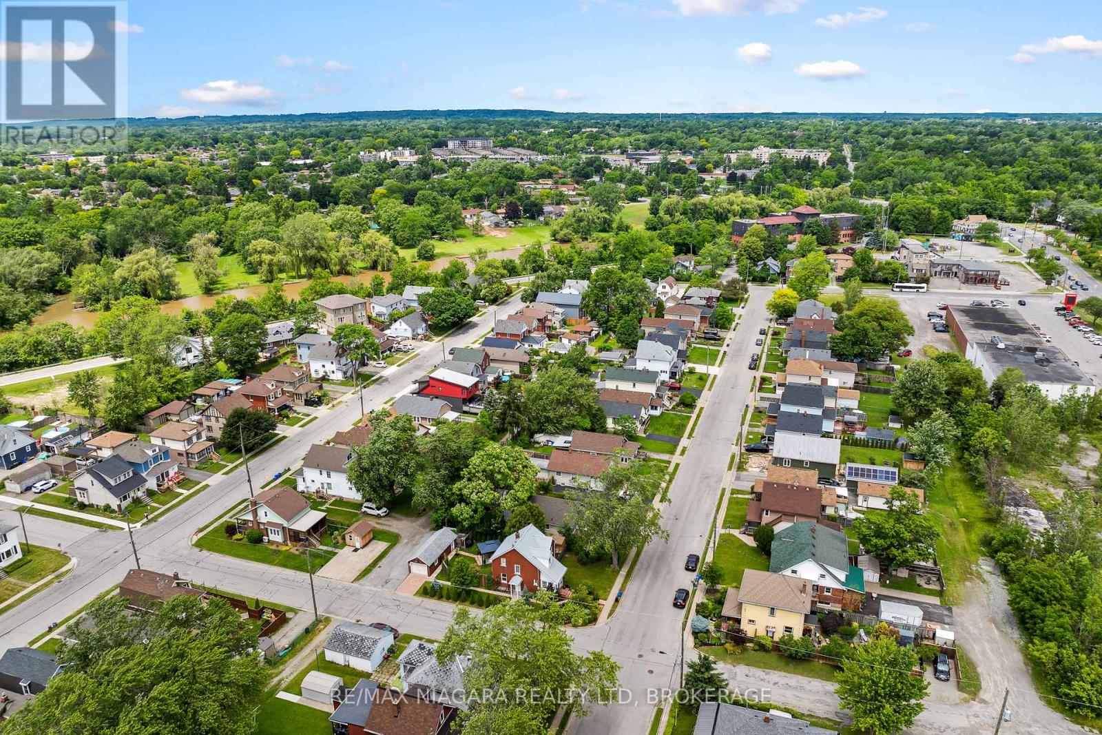 63 WILTON AVENUE - 29
