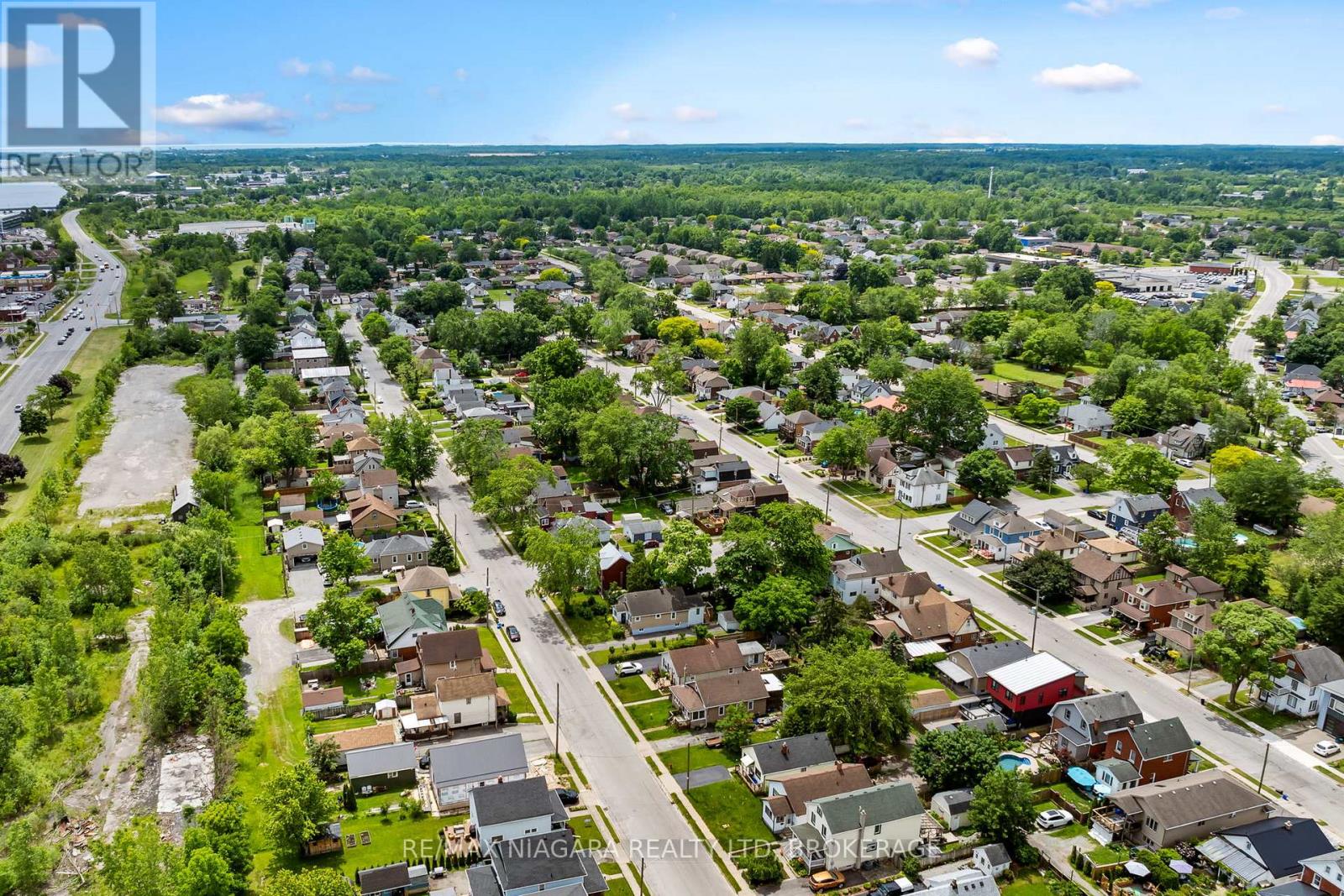 63 WILTON AVENUE - 33