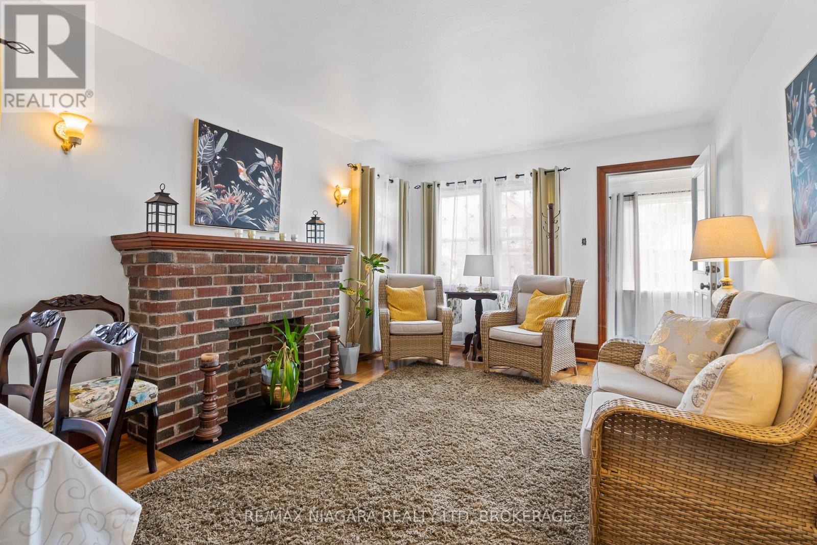 63 WILTON AVENUE - 6