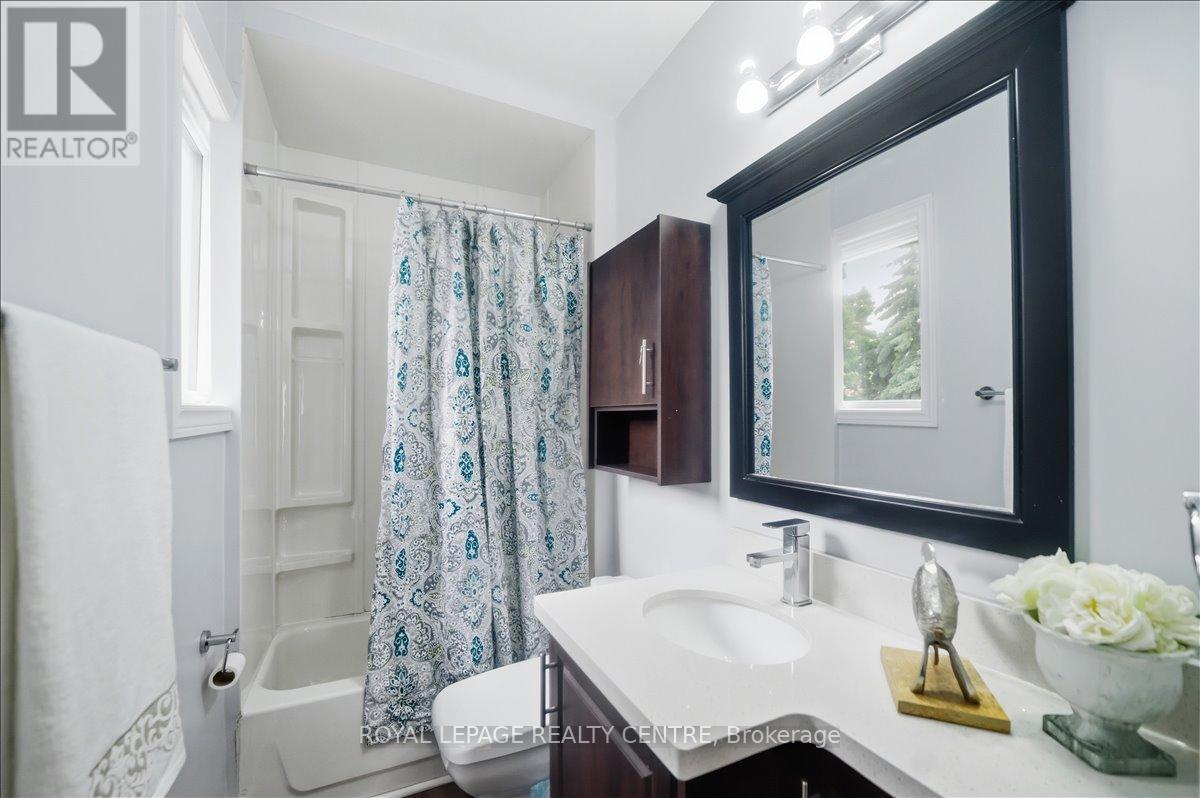 115 PRISCILLA AVENUE - 17