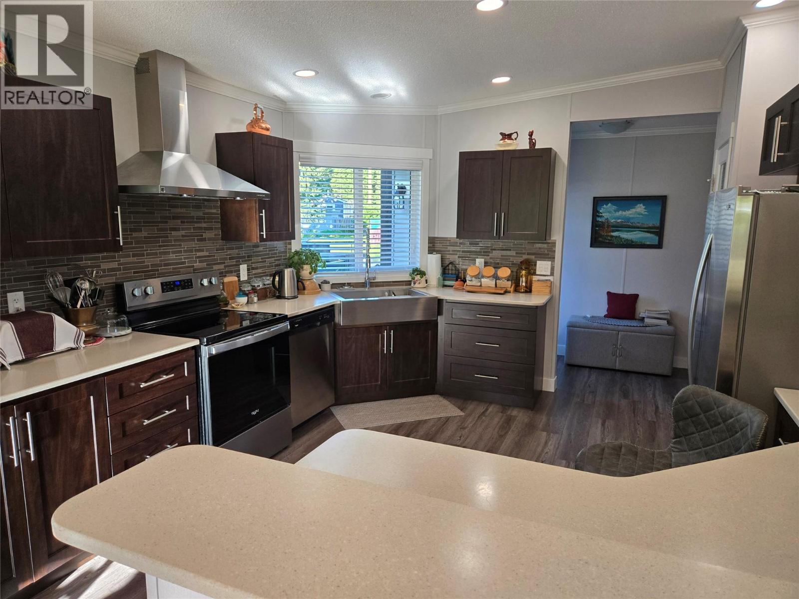 #25A 121 Ferry Road - 22